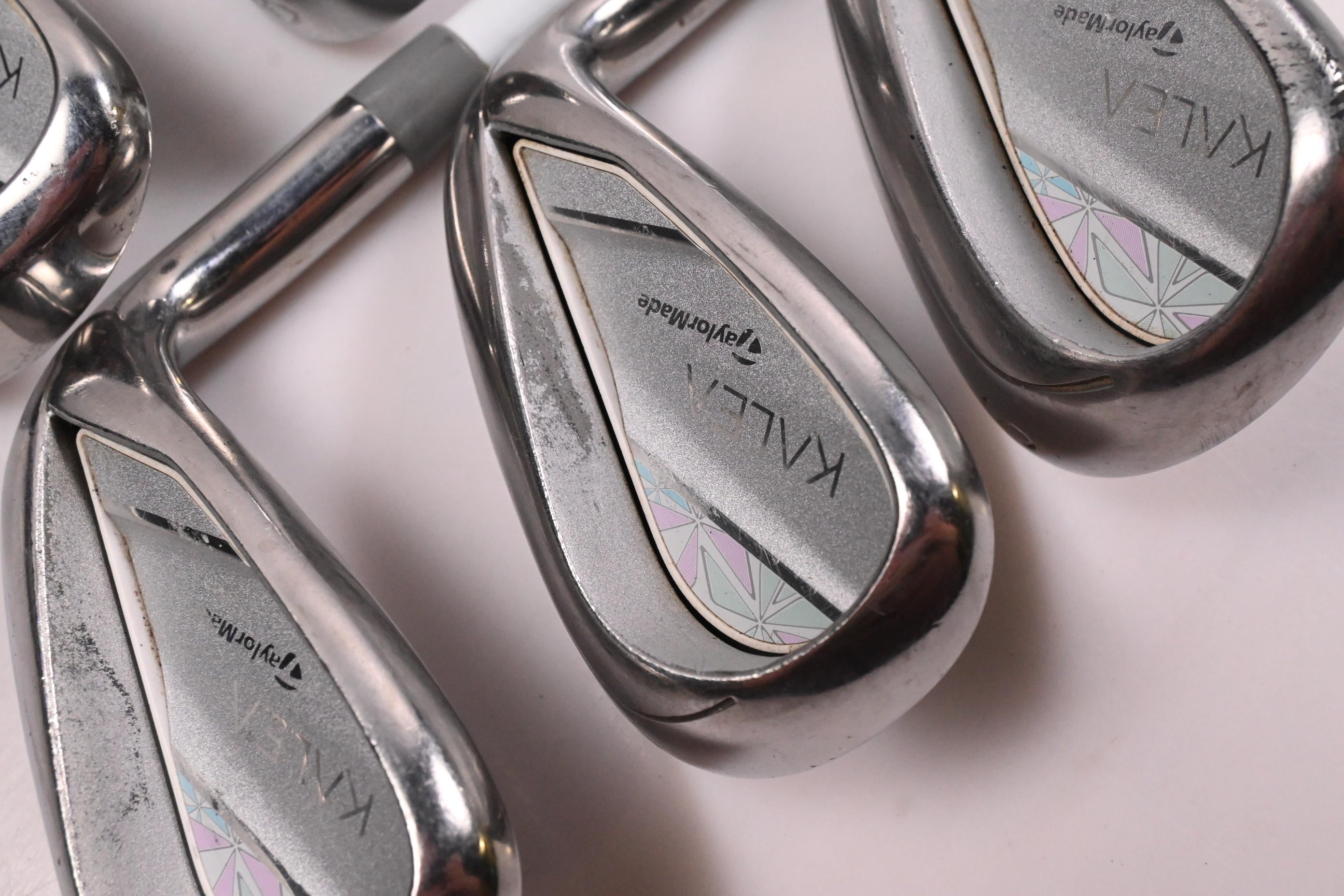 Ladies Taylormade Kalea Irons / 7-PW+SW / Ladies Flex Kalea Ultralite 45 Shafts