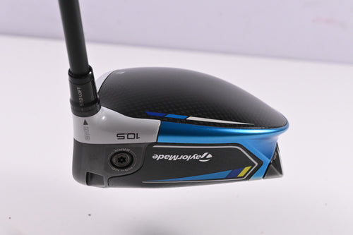 Taylormade SIM2 Max D Driver / 10.5 Degree / Stiff Flex Aldila Rogue Silver 60