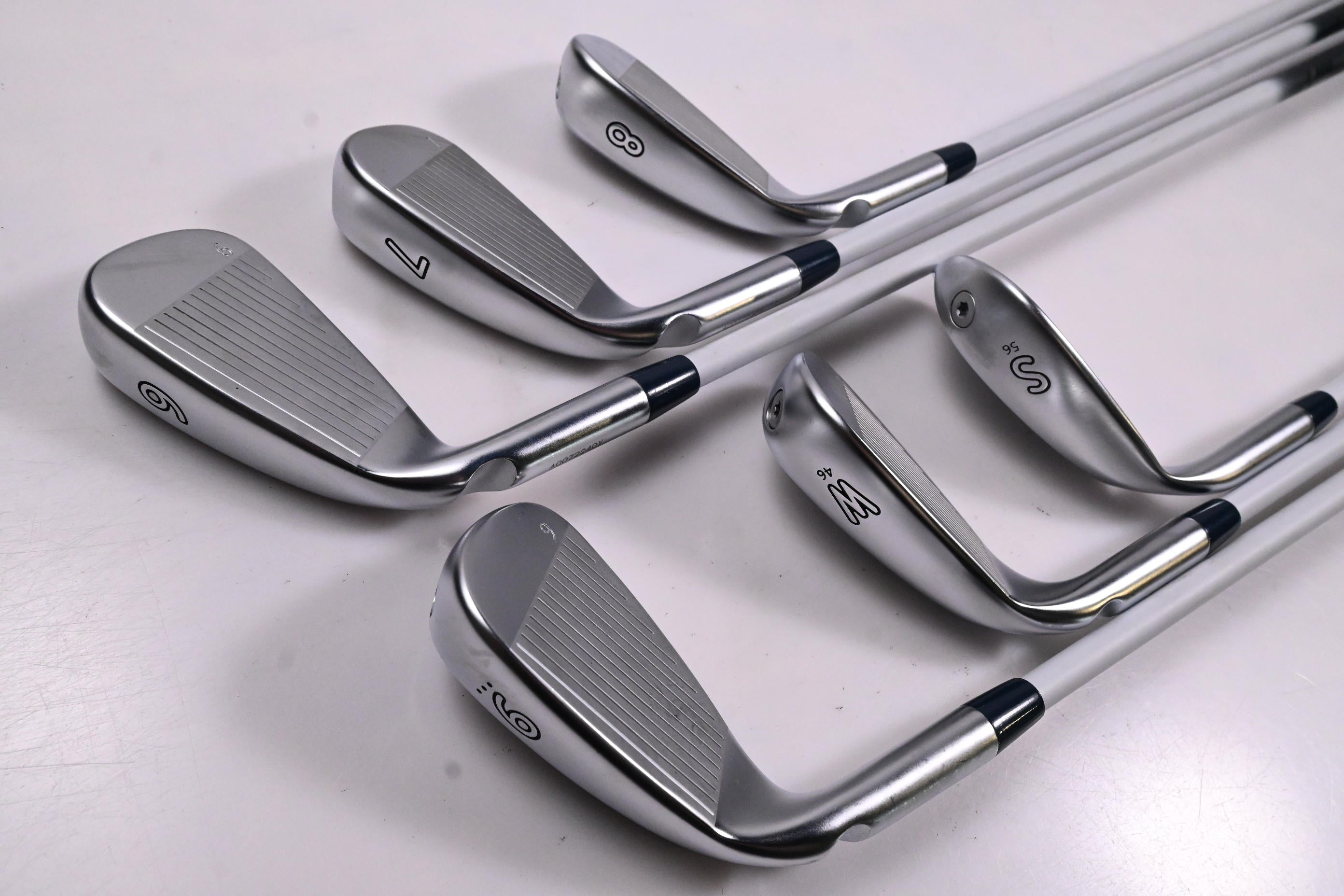 Ladies Ping G Le3 Irons / 6-PW+SW / Red Dot / Ladies Flex Ping ULT250 Shafts