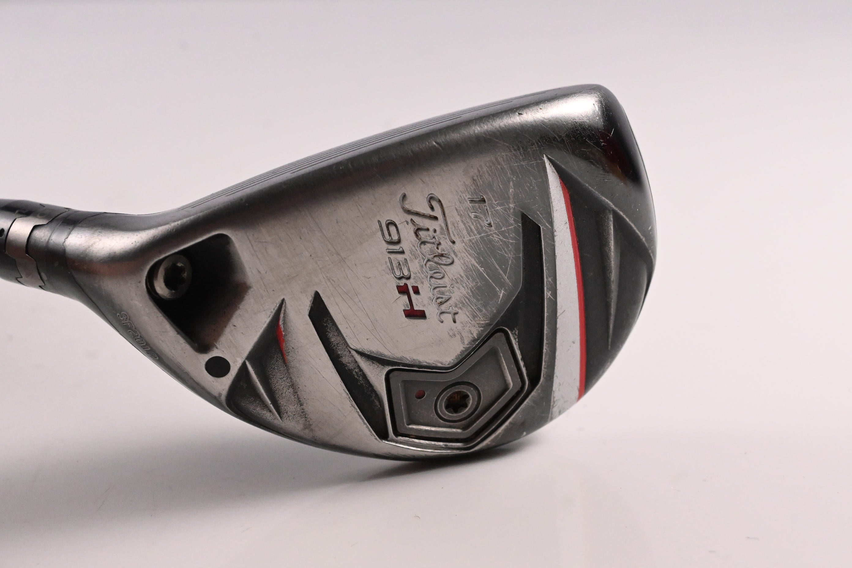 Left Hand Titleist 913H #2 Hybrid / 17 Degree / Stiff Flex Diamana Black D+ 92