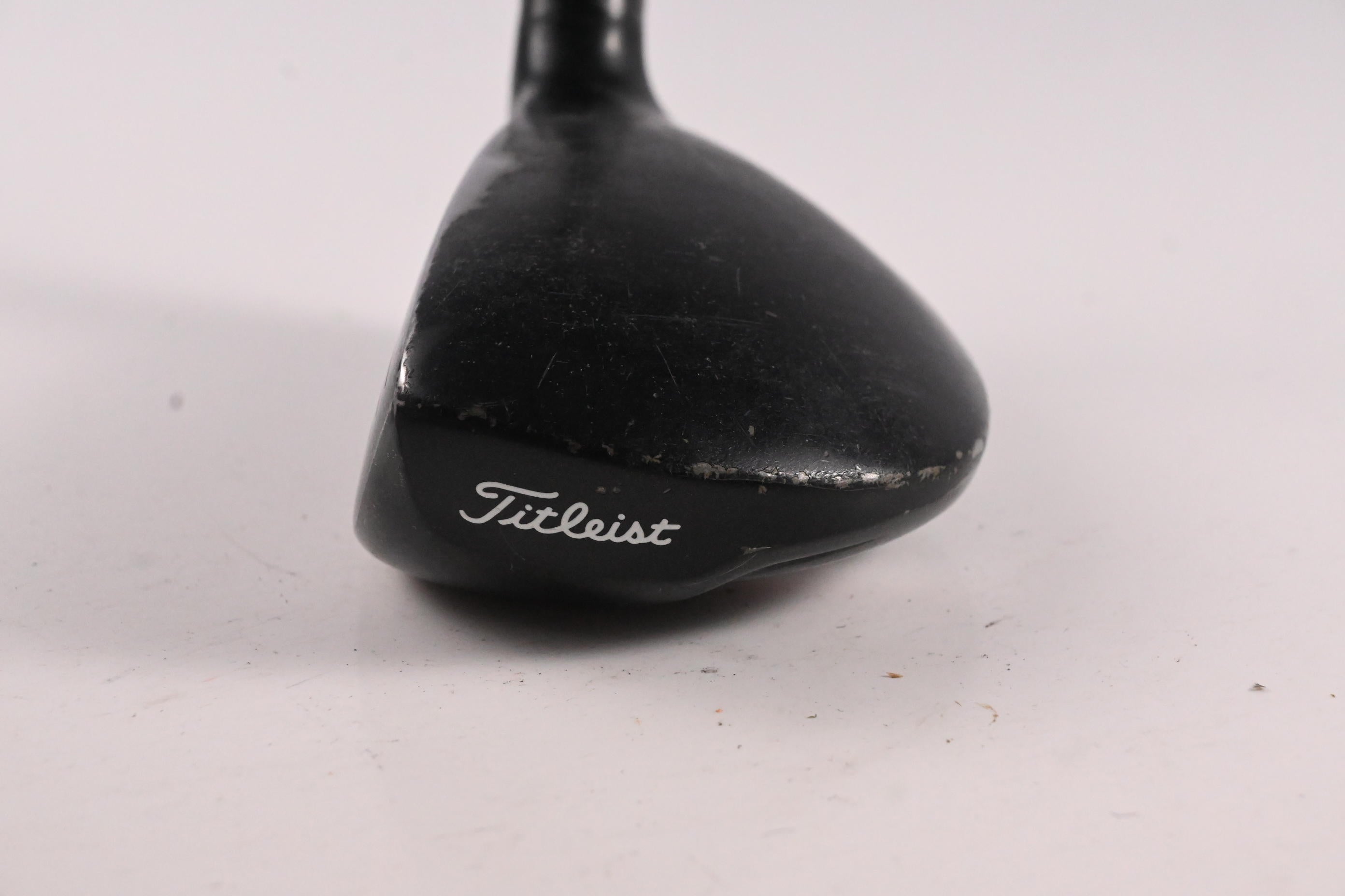 Left Hand Titleist 913H #2 Hybrid / 17 Degree / Stiff Flex Diamana Black D+ 92