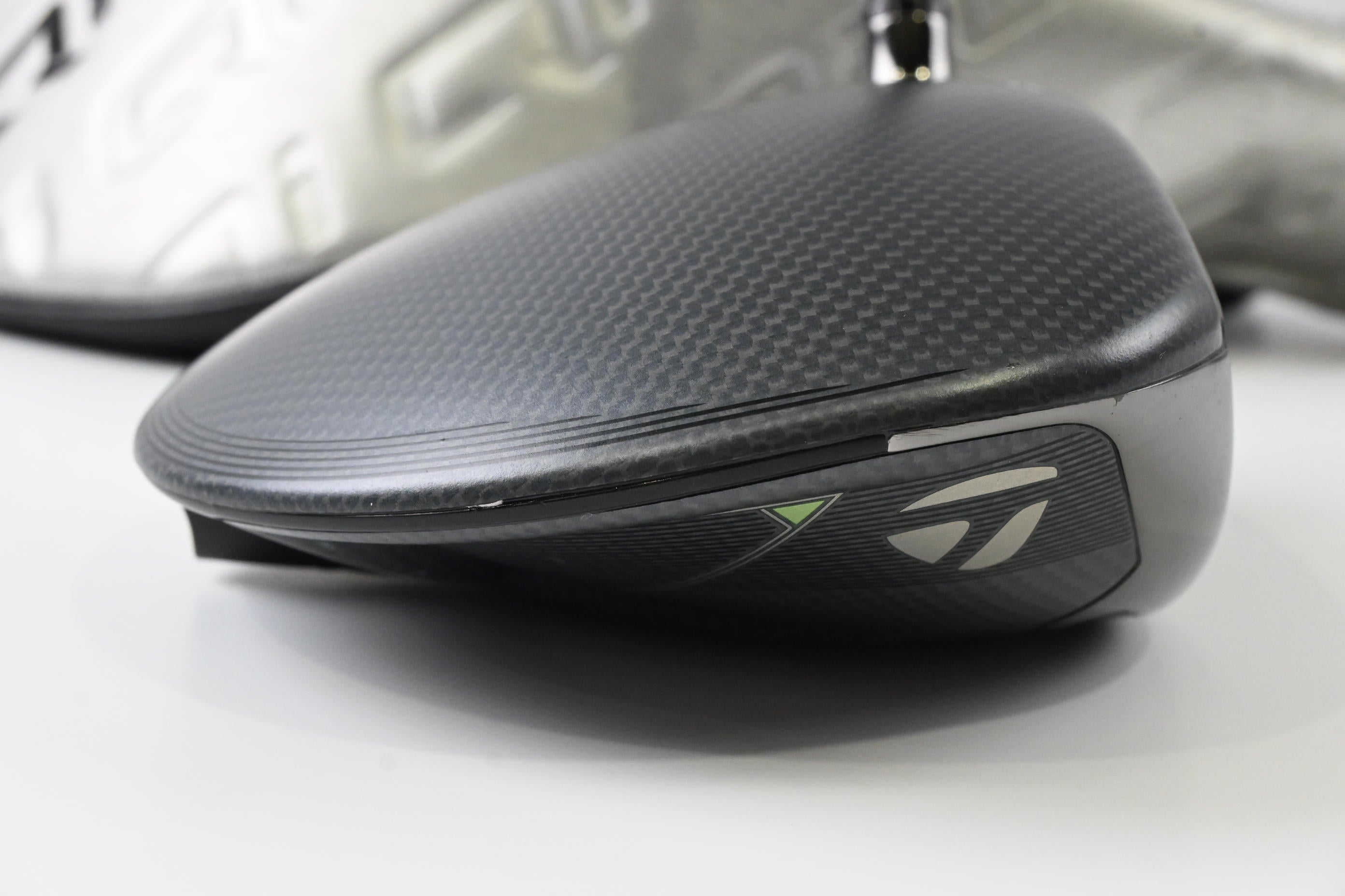Taylormade Qi35 Driver / 9 Degree / Stiff Flex Kai'li CB Blue 60 Shaft