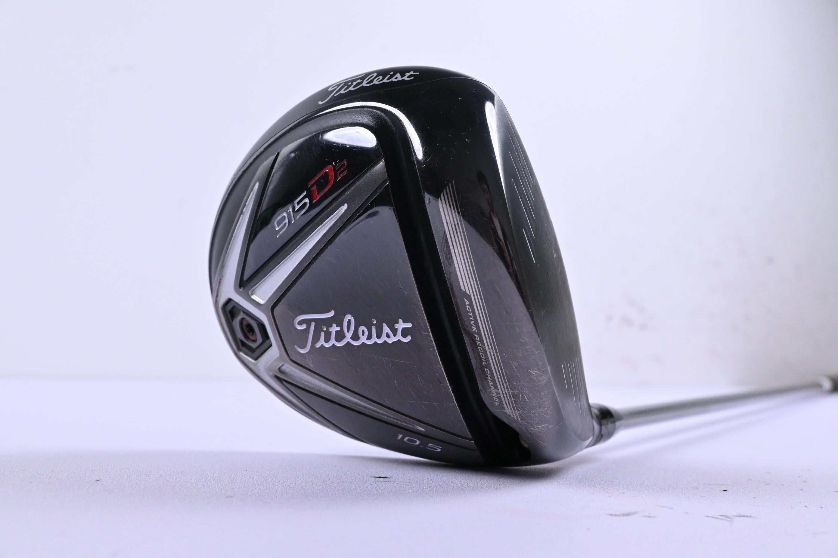 Titleist 915 D2 Driver / 10.5 Degree / Regular Flex Diamana S+ Blue 60 Shaft