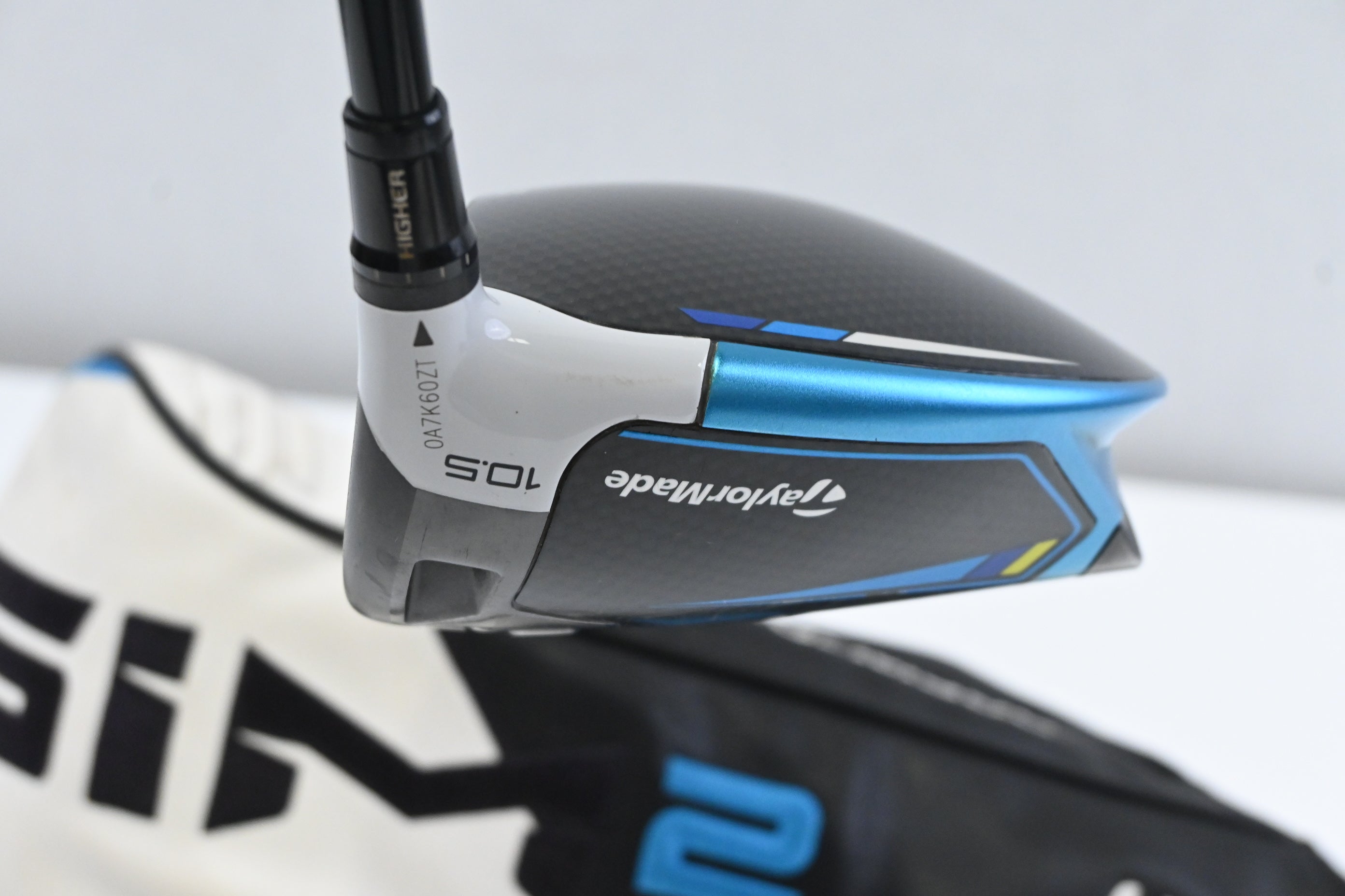 Taylormade SIM2 Driver / 10.5 Degree / Regular Flex Fujikura Ventus TR Red 5
