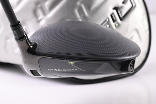 Taylormade Qi35 Driver / 10.5 Degree / Regular Flex Fujikura Ventus Blue '25 5
