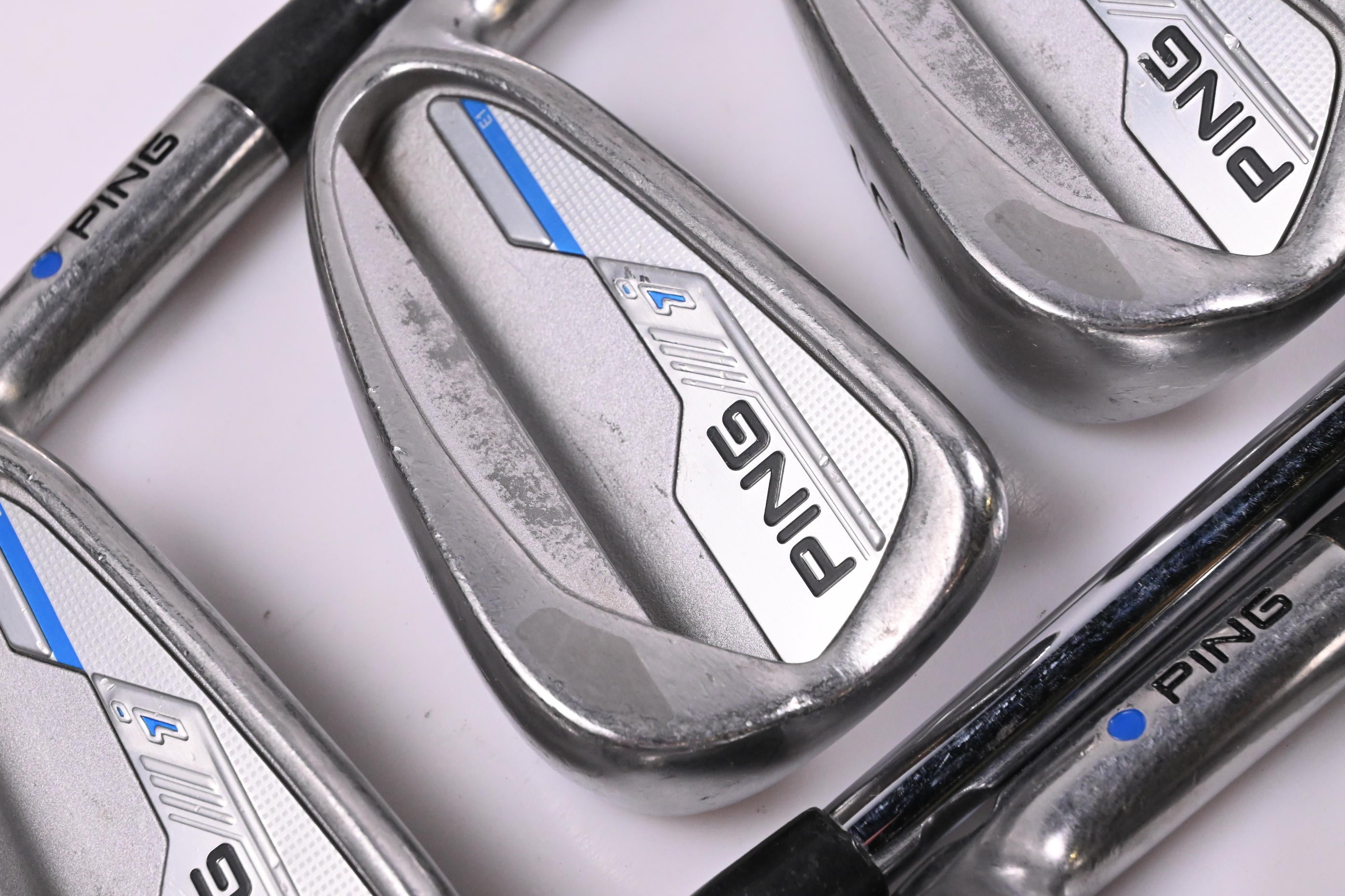 Ping i-Series E1 Irons / 4-PW+GW / Blue Dot / Stiff Flex Ping CFS Shafts