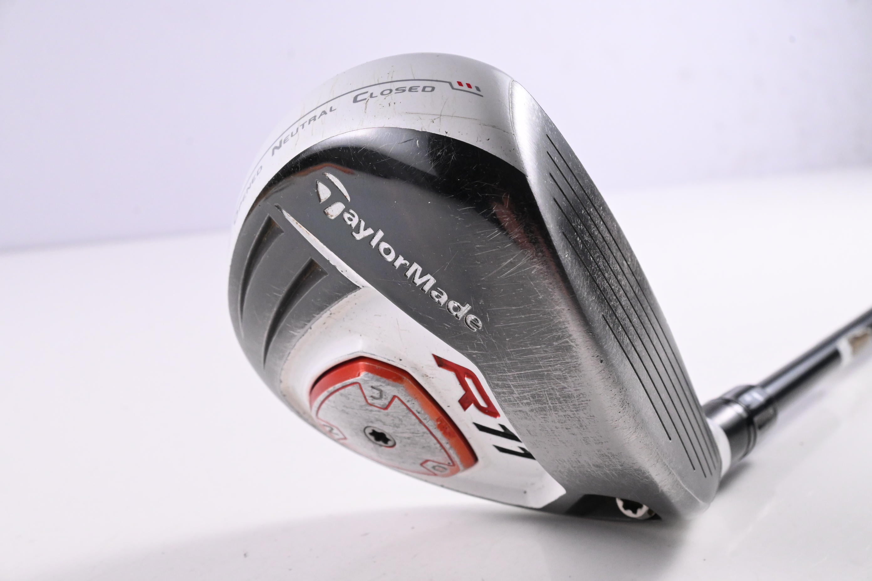 Taylormade R11 #3 Wood / 15.5 Degree / Stiff Flex Fujikura Blur 70 Shaft