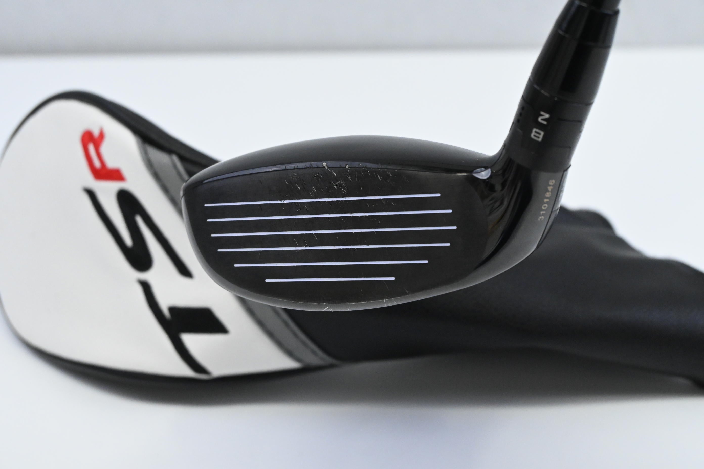 Titleist TSR2 #4 Hybrid / 21 Degree / Regular Flex Tensei AV Blue 65 Shaft