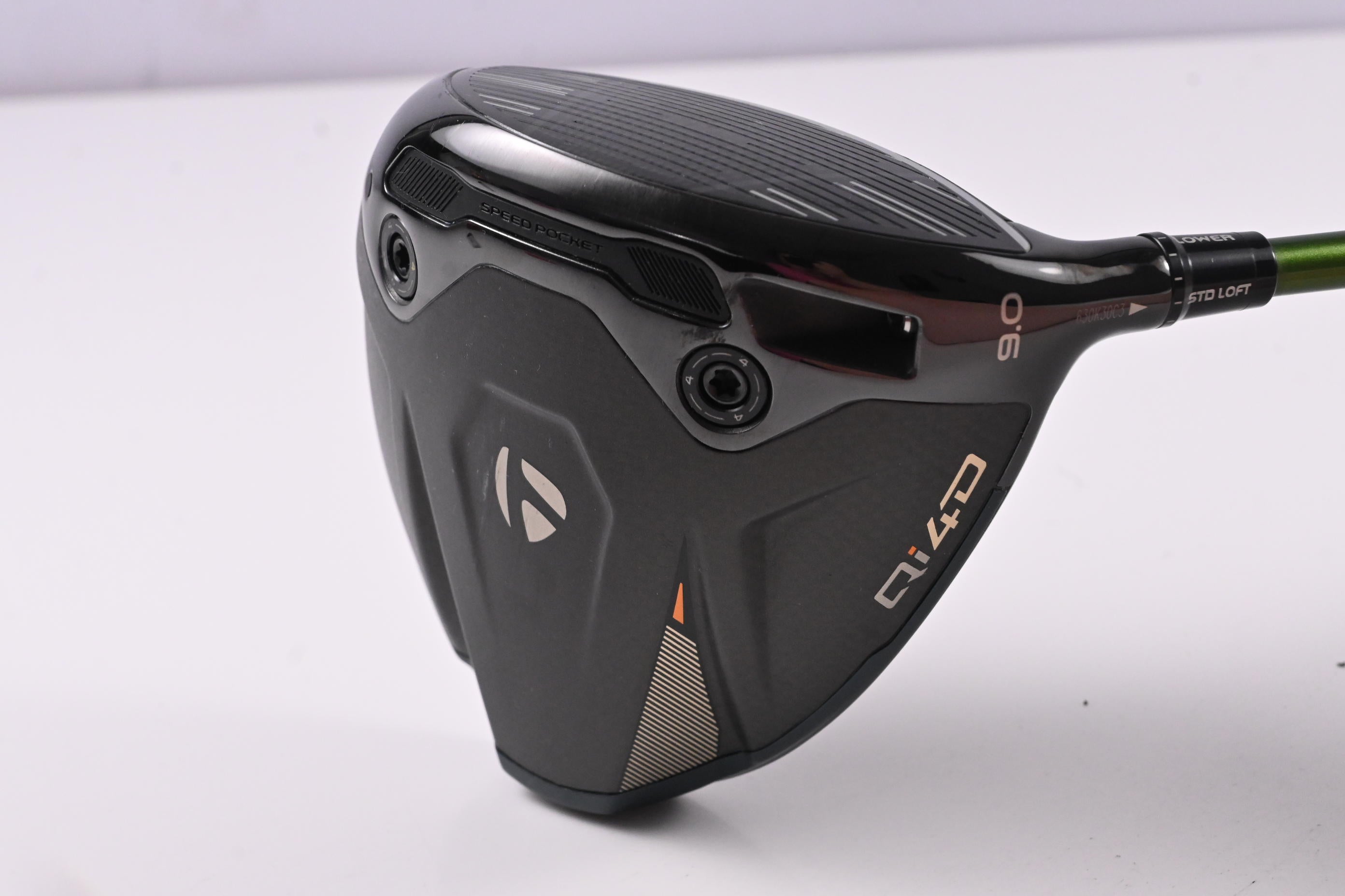 Taylormade Qi4D Driver / 9 Degree / X-Flex Aldila NV Green 65 Shaft
