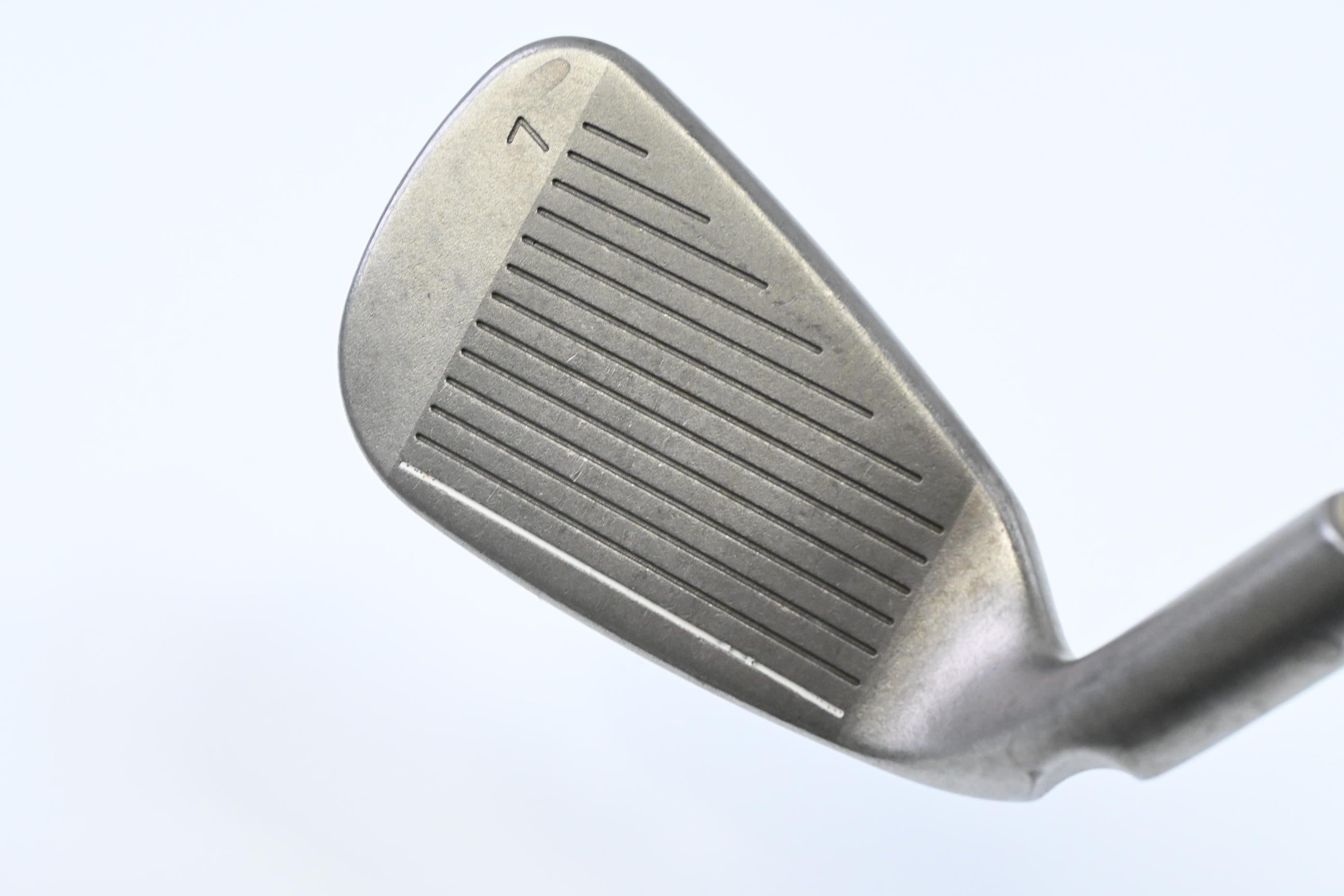 Ping G10 #7 Iron / Yellow Dot / Stiff Flex Ping AWT Shaft