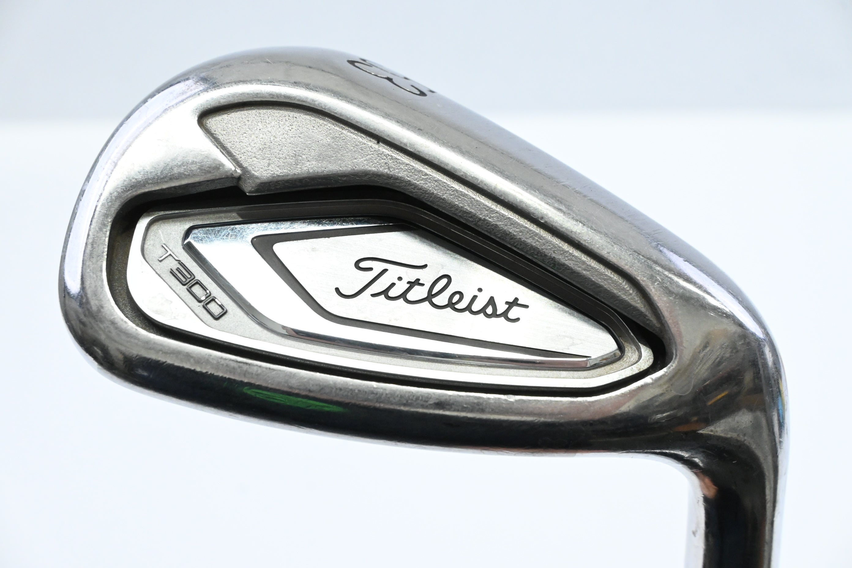 Titleist T300 2019 Gap Wedge / 53 Degree / Regular Flex True Temper AMT Black
