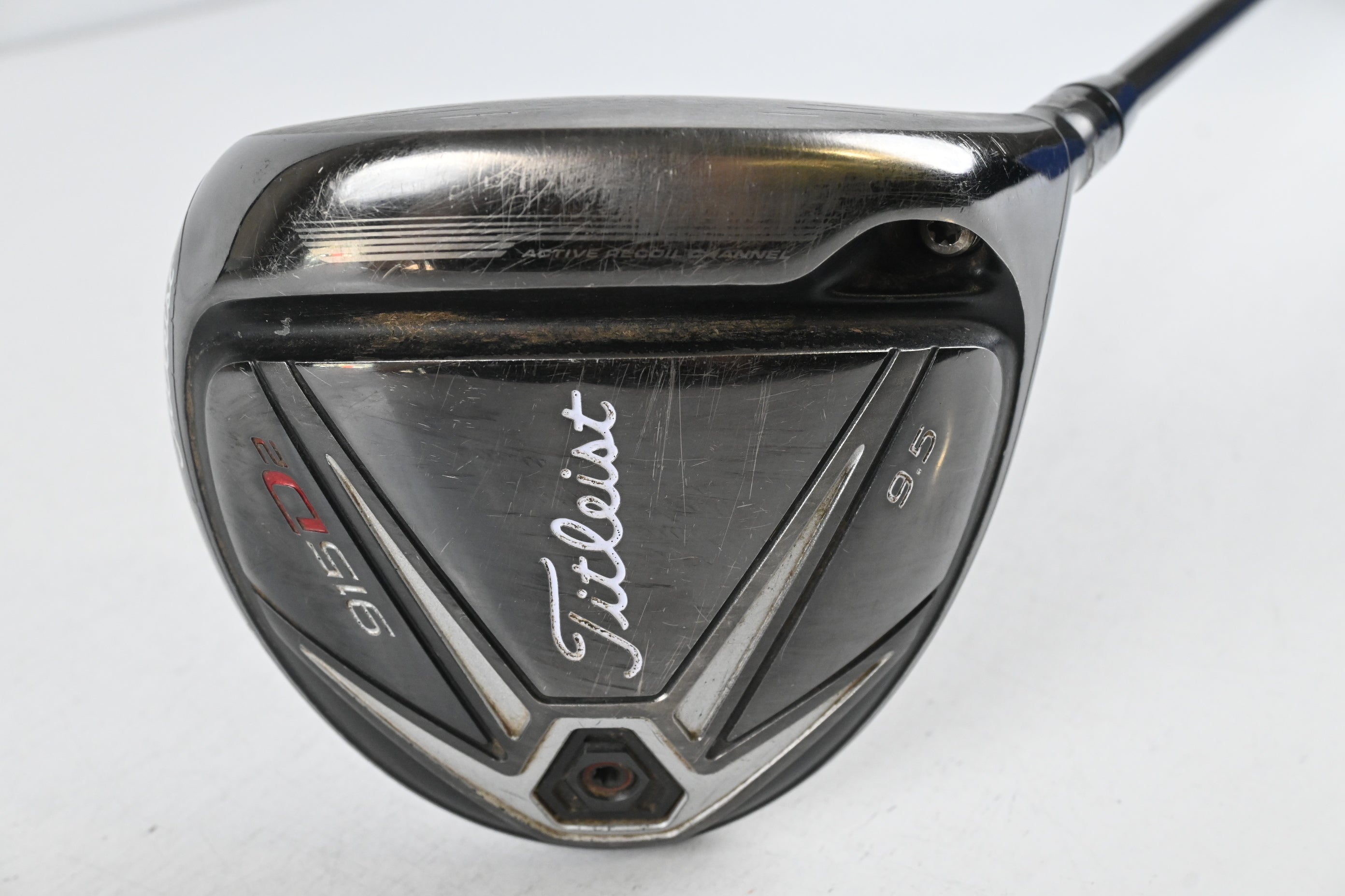 Titleist 915 D2 Driver / 9.5 Degree / Stiff Flex Diamana 'ahina 82 Shaft