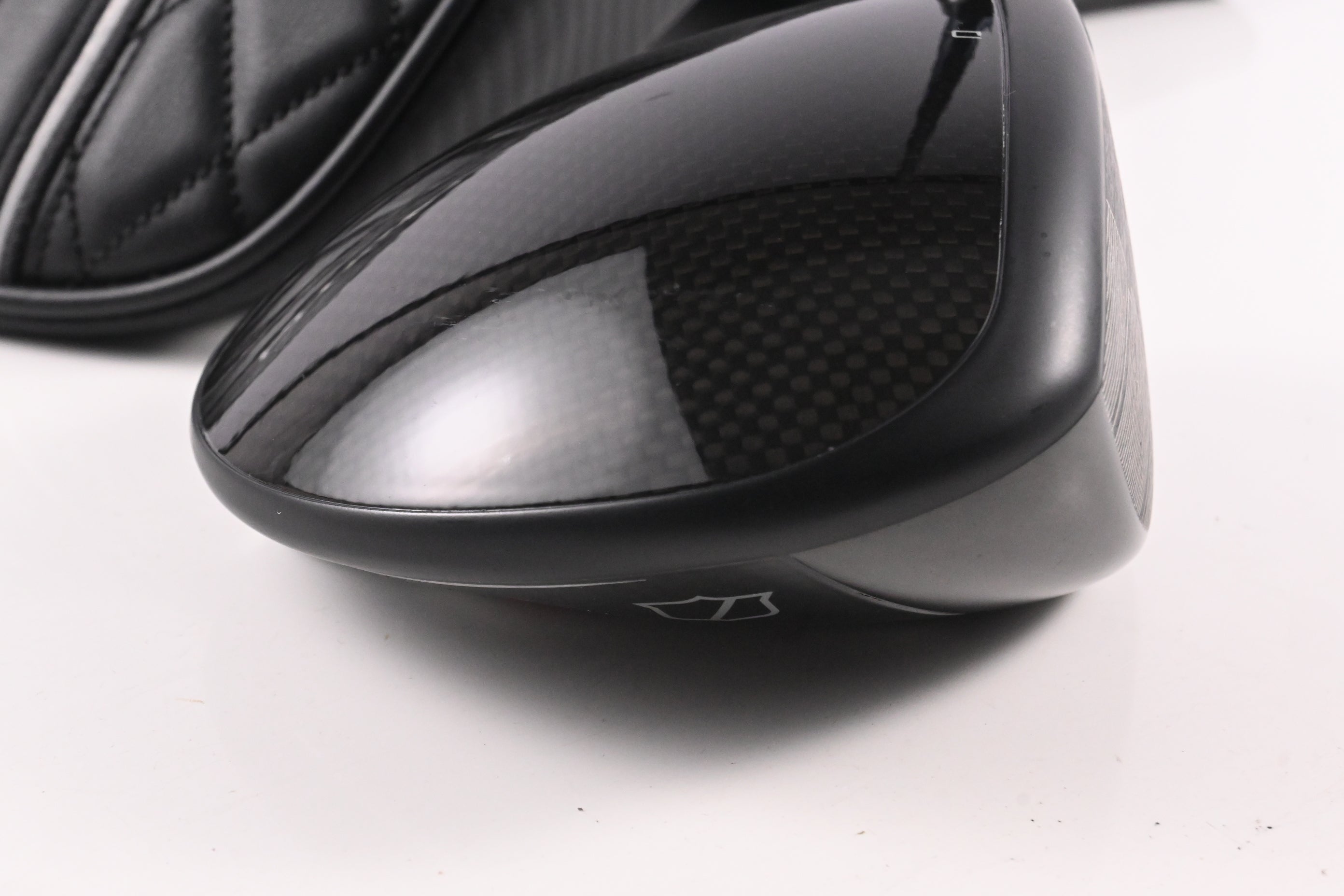 Wilson Staff DYNAPWR 2025 Carbon Driver / 10.5 Degree / Stiff Flex Ventus TR