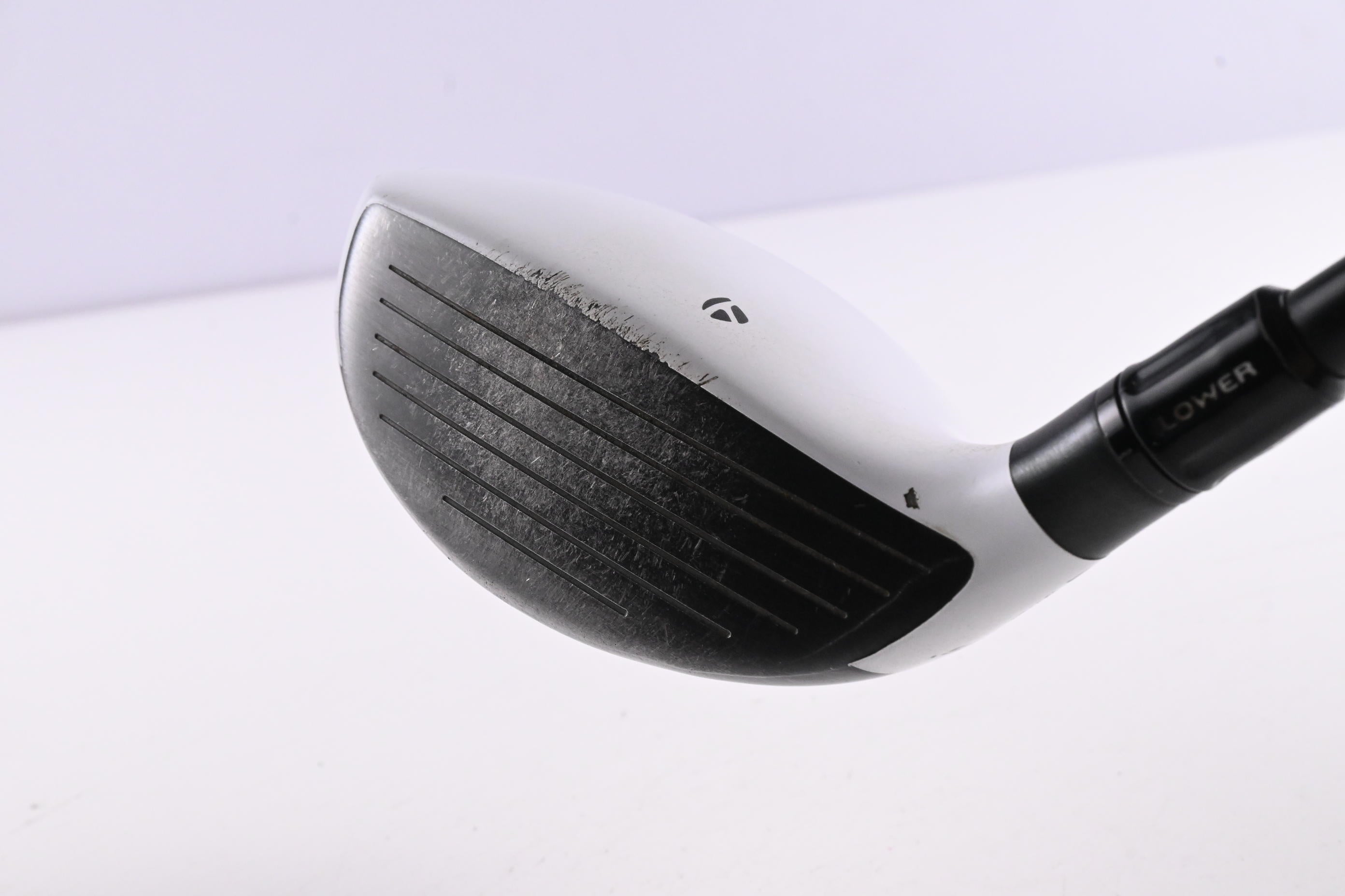 Taylormade R11 #3 Wood / 15.5 Degree / Stiff Flex Fujikura Blur 70 Shaft