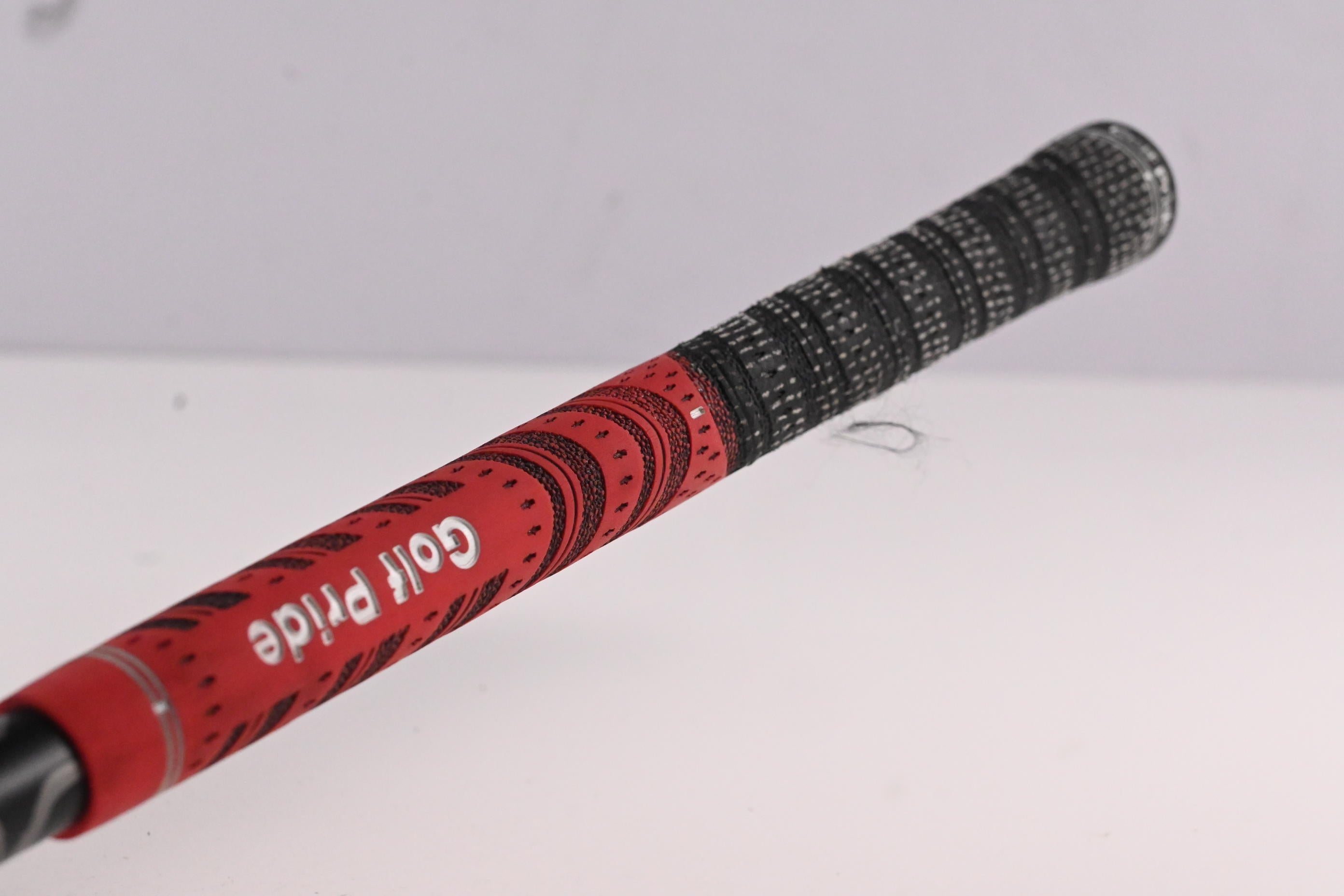 Left Hand Titleist 913H #2 Hybrid / 17 Degree / Stiff Flex Diamana Black D+ 92