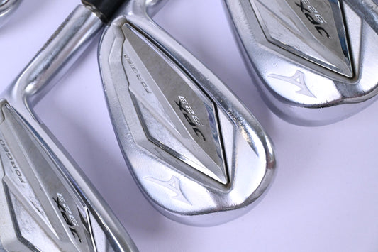 Mizuno JPX 923 Forged Irons / 4-PW / X-Flex N.S.PRO Modus 3 120 Shafts
