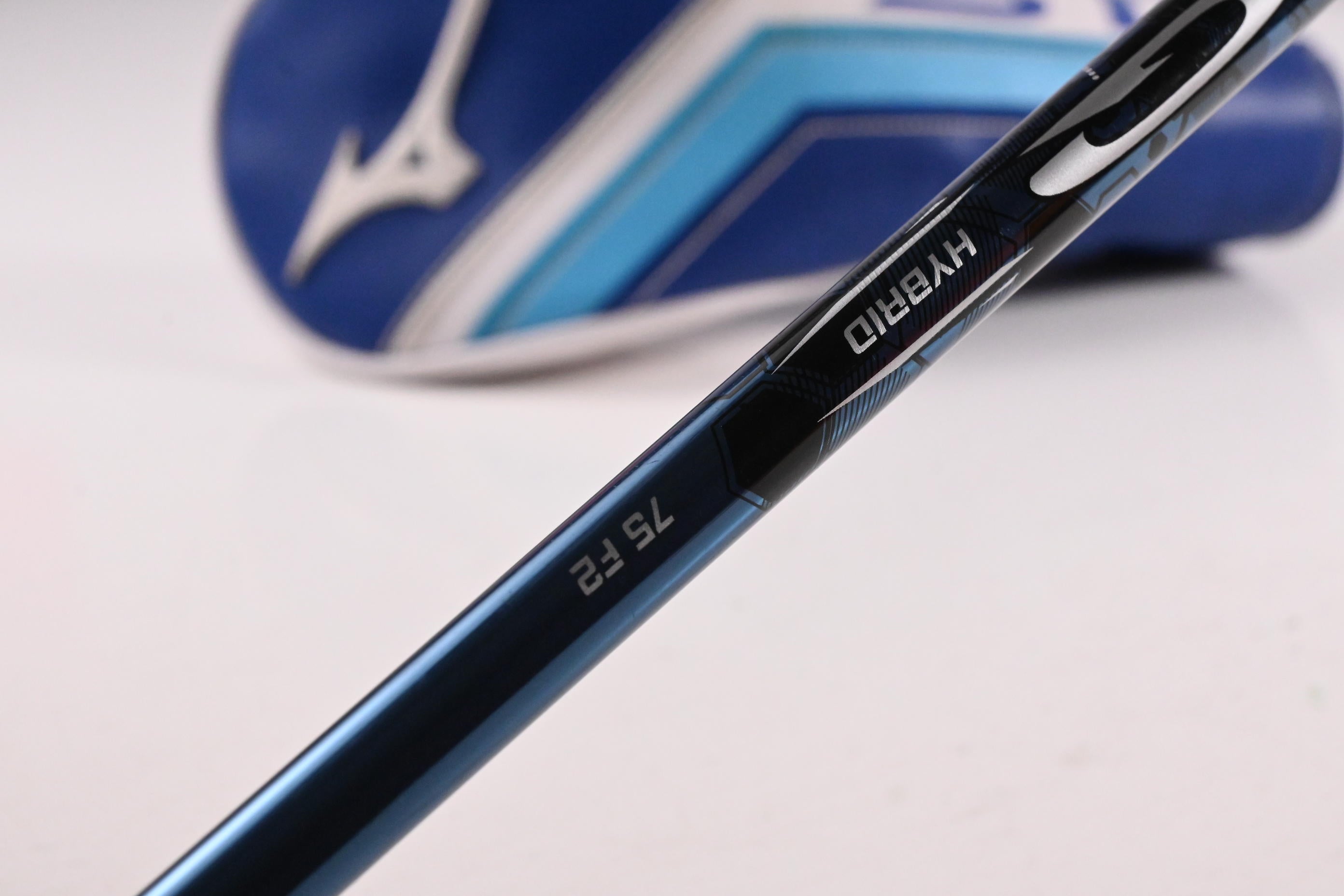 Mizuno ST-Max 230 #3 Hybrid / 19 Degree / Senior Flex UST Mamiya LIN-Q 75