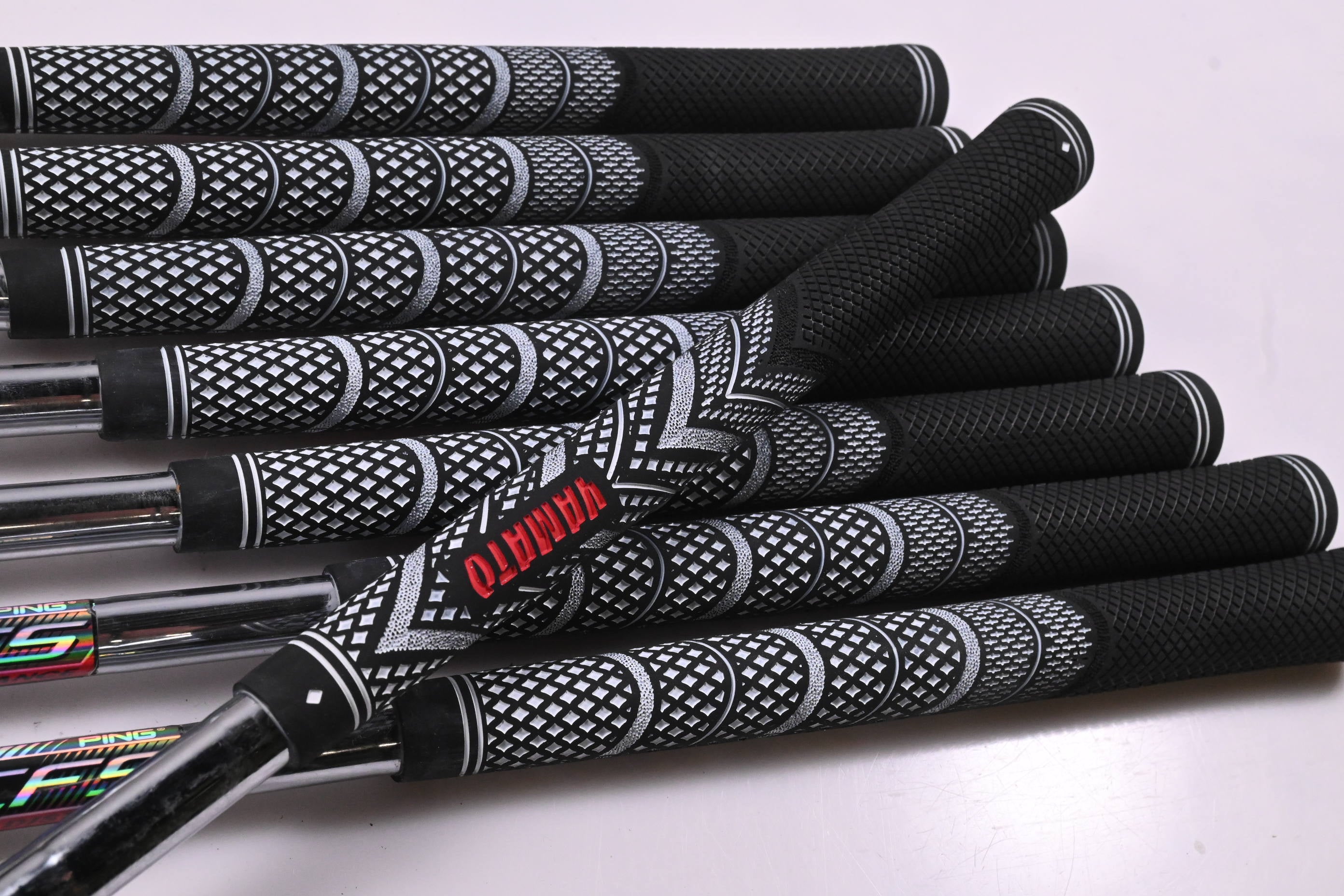 Ping i-Series E1 Irons / 4-PW+GW / Blue Dot / Stiff Flex Ping CFS Shafts