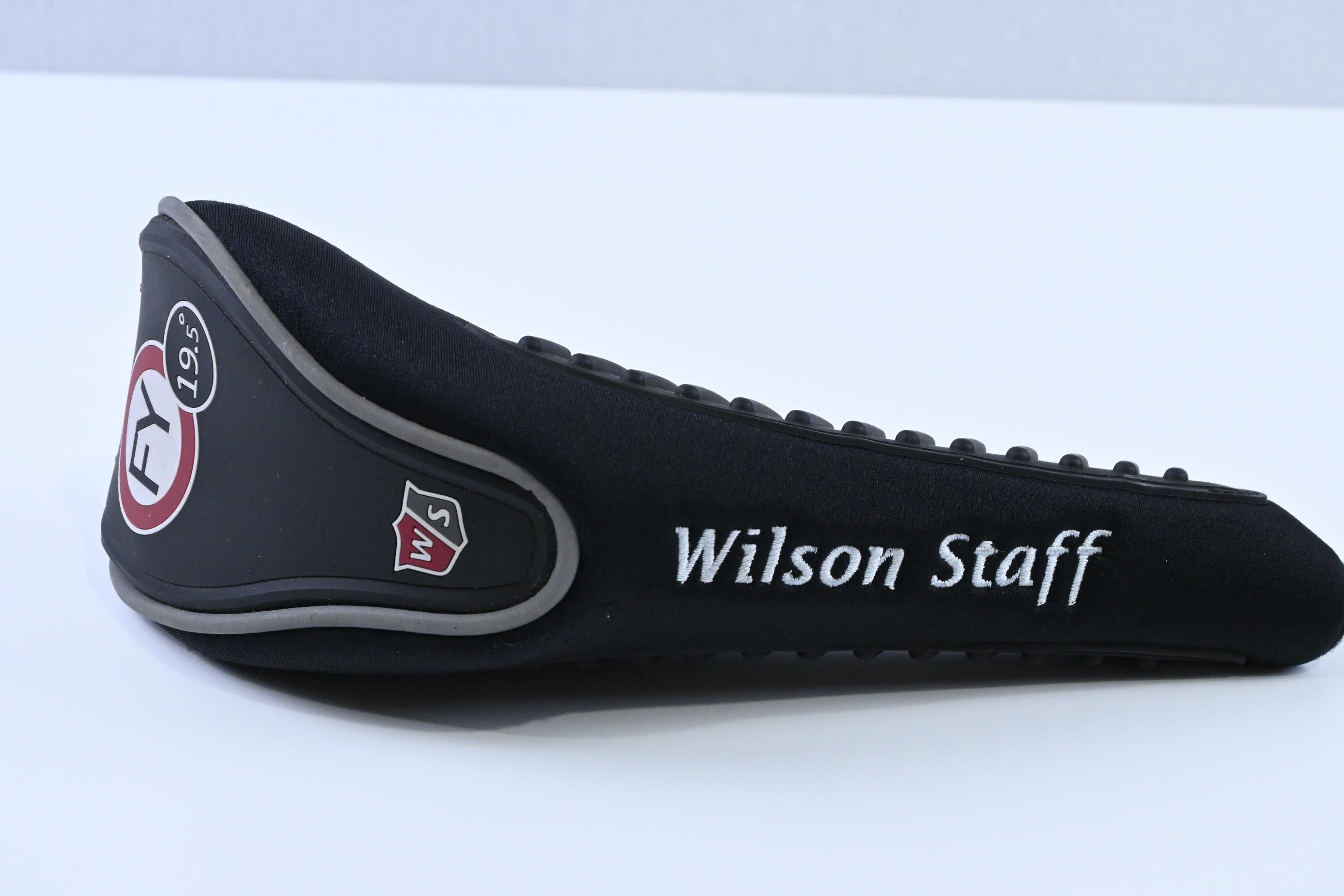 Wilson Staff Fybrid #3 Hybrid / 19.5 Degree / Regular Flex Proforce V2 66 Shaft