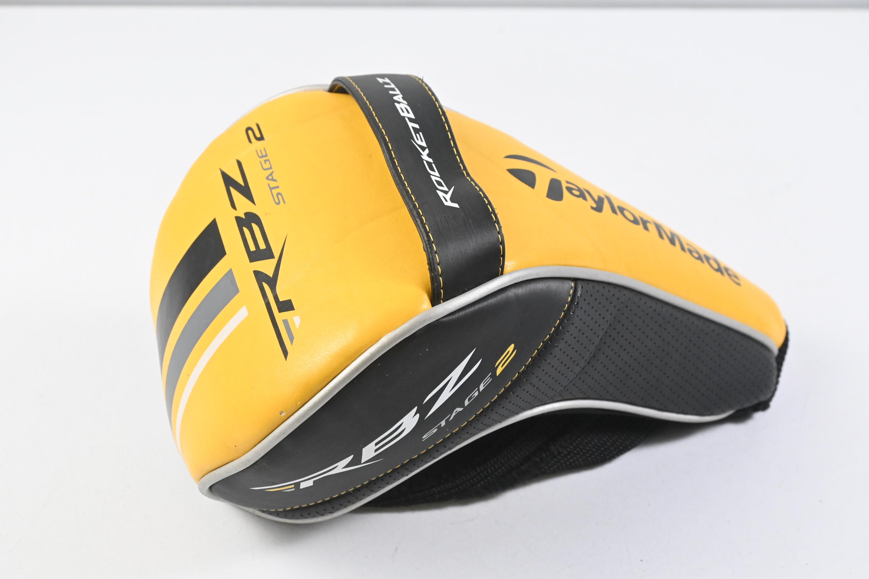 Taylormade RBZ Stage 2 Driver / 10.5 Degree / Regular Flex Fujikura Rocketfuel