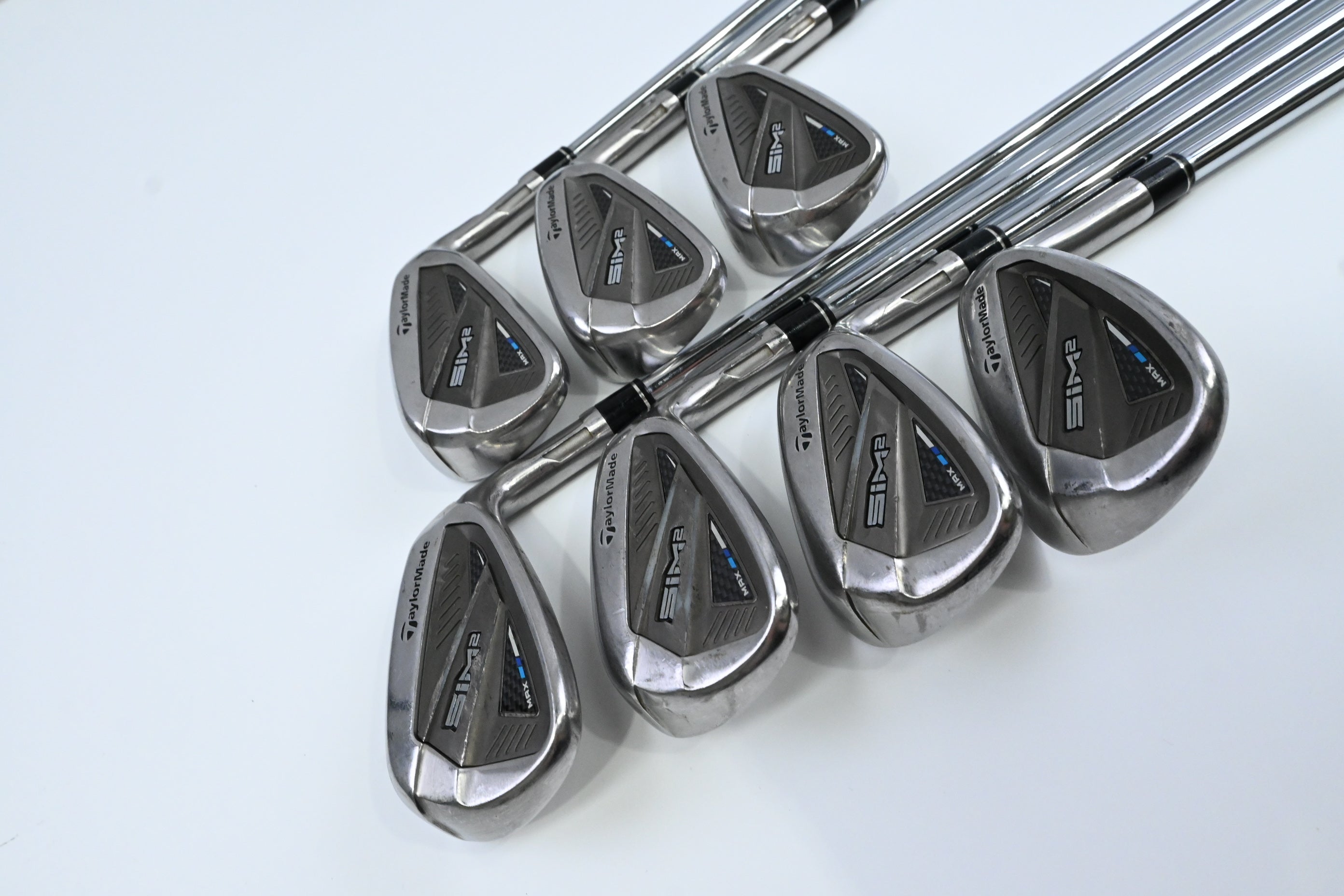 Taylormade SIM2 Max Irons / 5-PW+SW / Regular Flex Elevate 95 Shafts