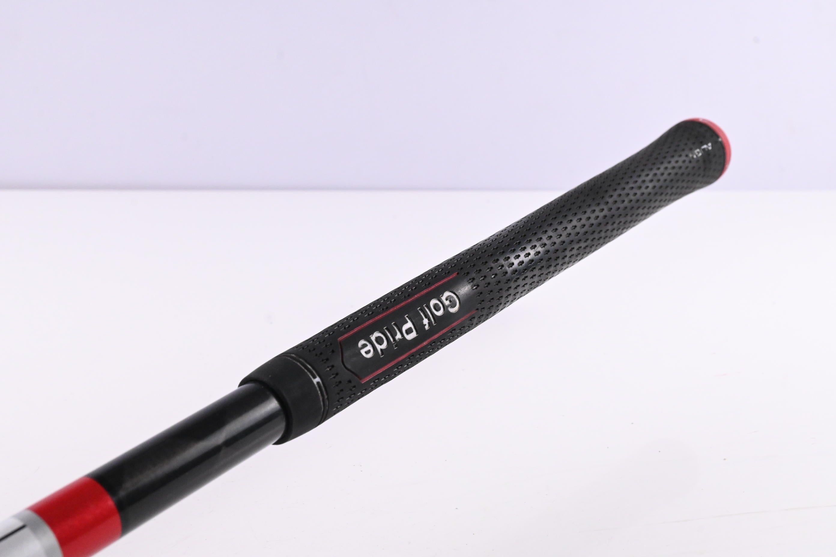 Taylormade R11 #3 Wood / 15.5 Degree / Stiff Flex Fujikura Blur 70 Shaft