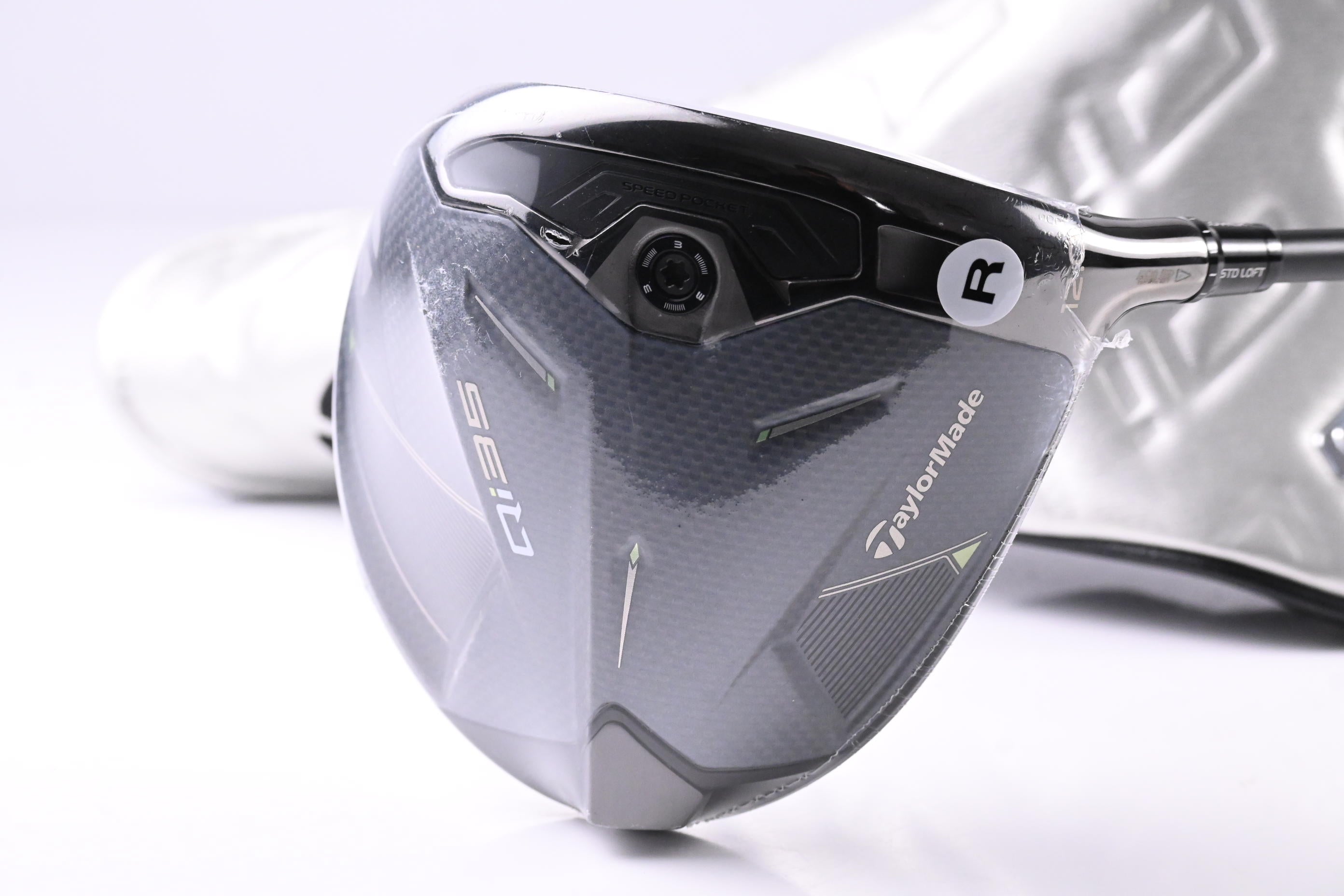Taylormade Qi35 Driver / 12 Degree / Regular Flex Fujikura Ventus Blue 5 Shaft