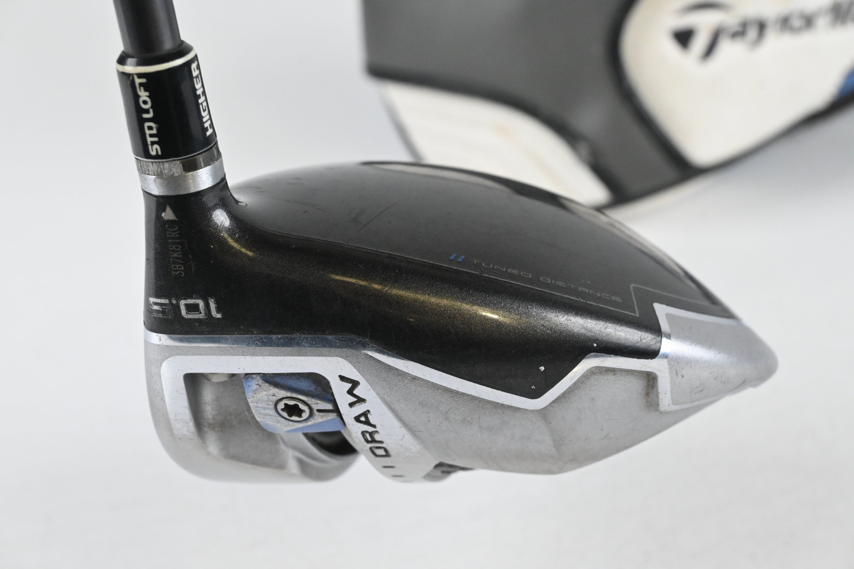 Taylormade SLDR Driver / 10.5 Degree / Senior Flex Fujikura Speeder 57 Shaft