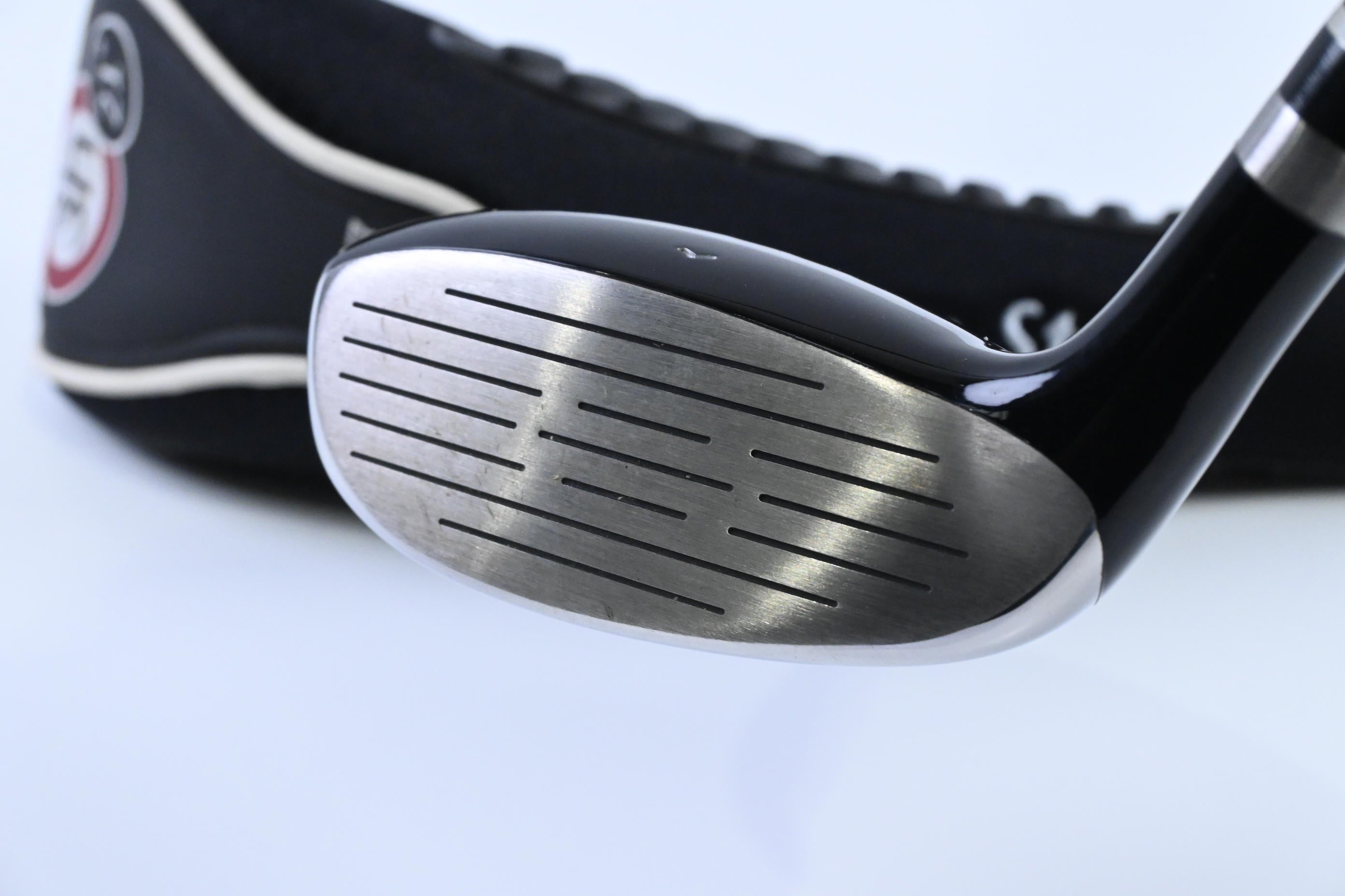 Wilson Staff Fybrid #3 Hybrid / 21 Degree / Regular Flex Proforce V2 66 Shaft