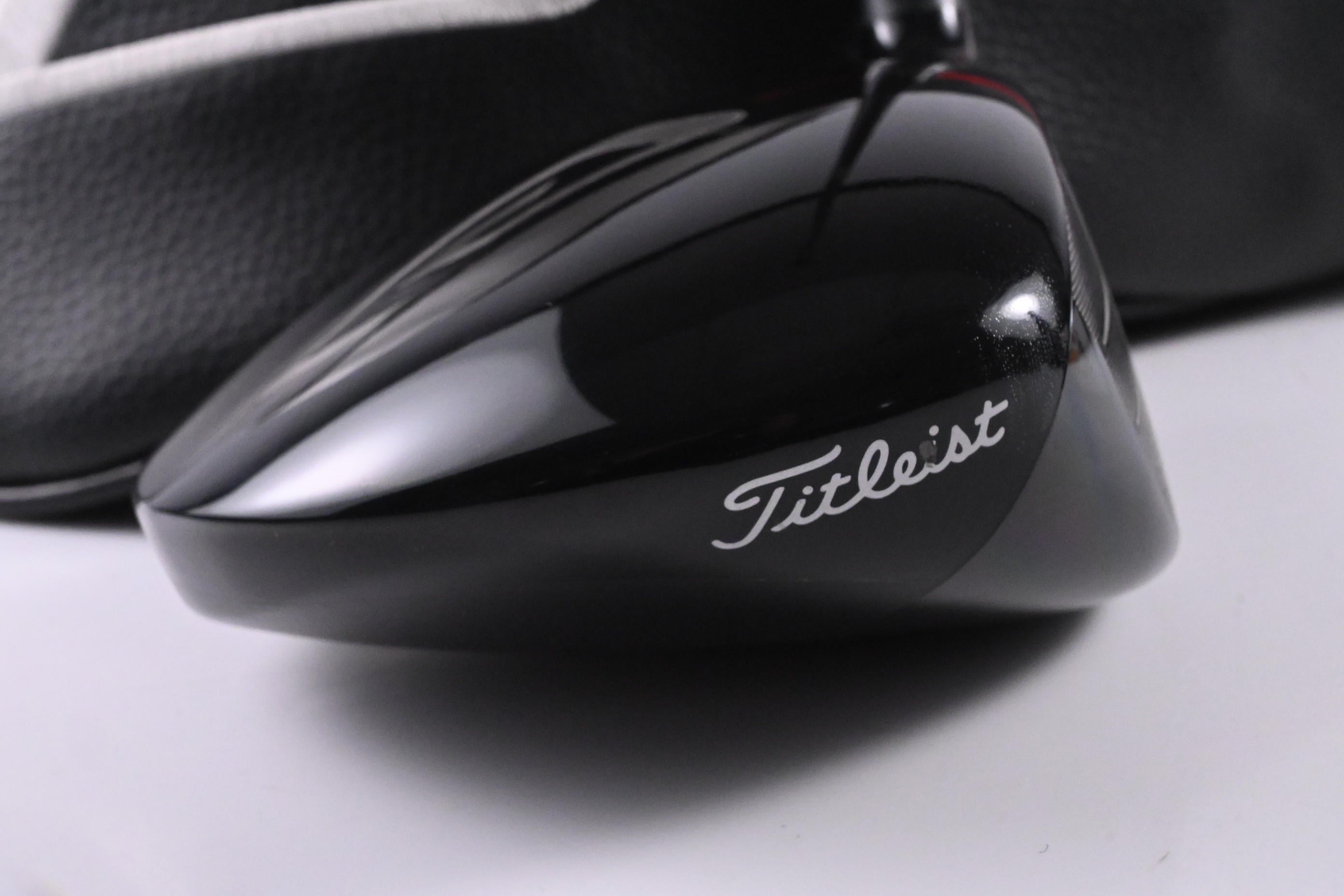 Titleist GT2 Driver / 10 Degree / Stiff Flex Tensei 1K Blue 55 Shaft