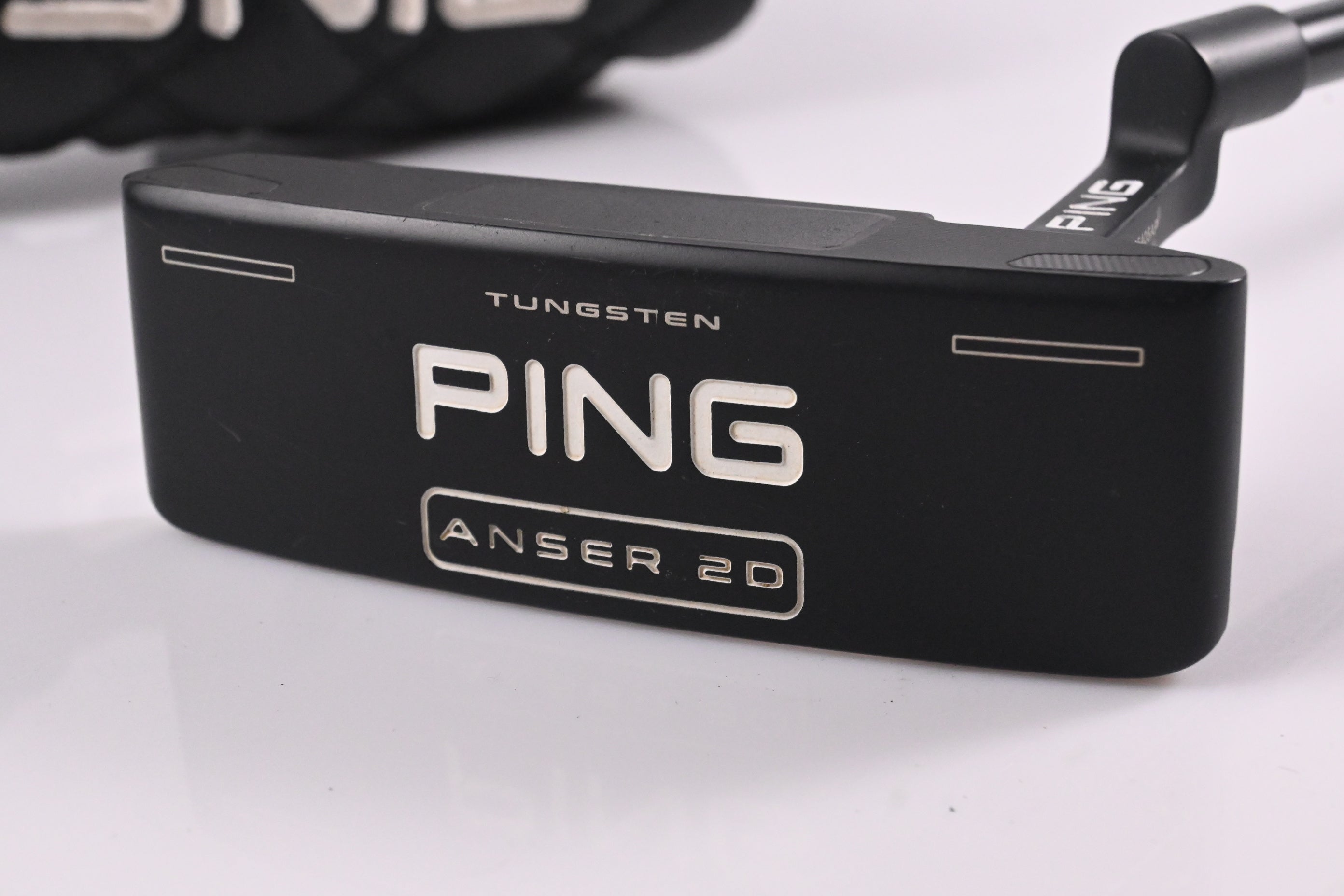Ping 2023 Anser 2D Putter / Red Dot / 33 Inch