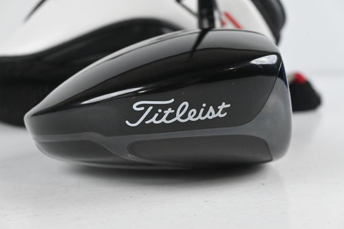 Titleist 910 D3 Driver / 9.5 Degree / Stiff Flex Diamana 'ahina 72 Shaft