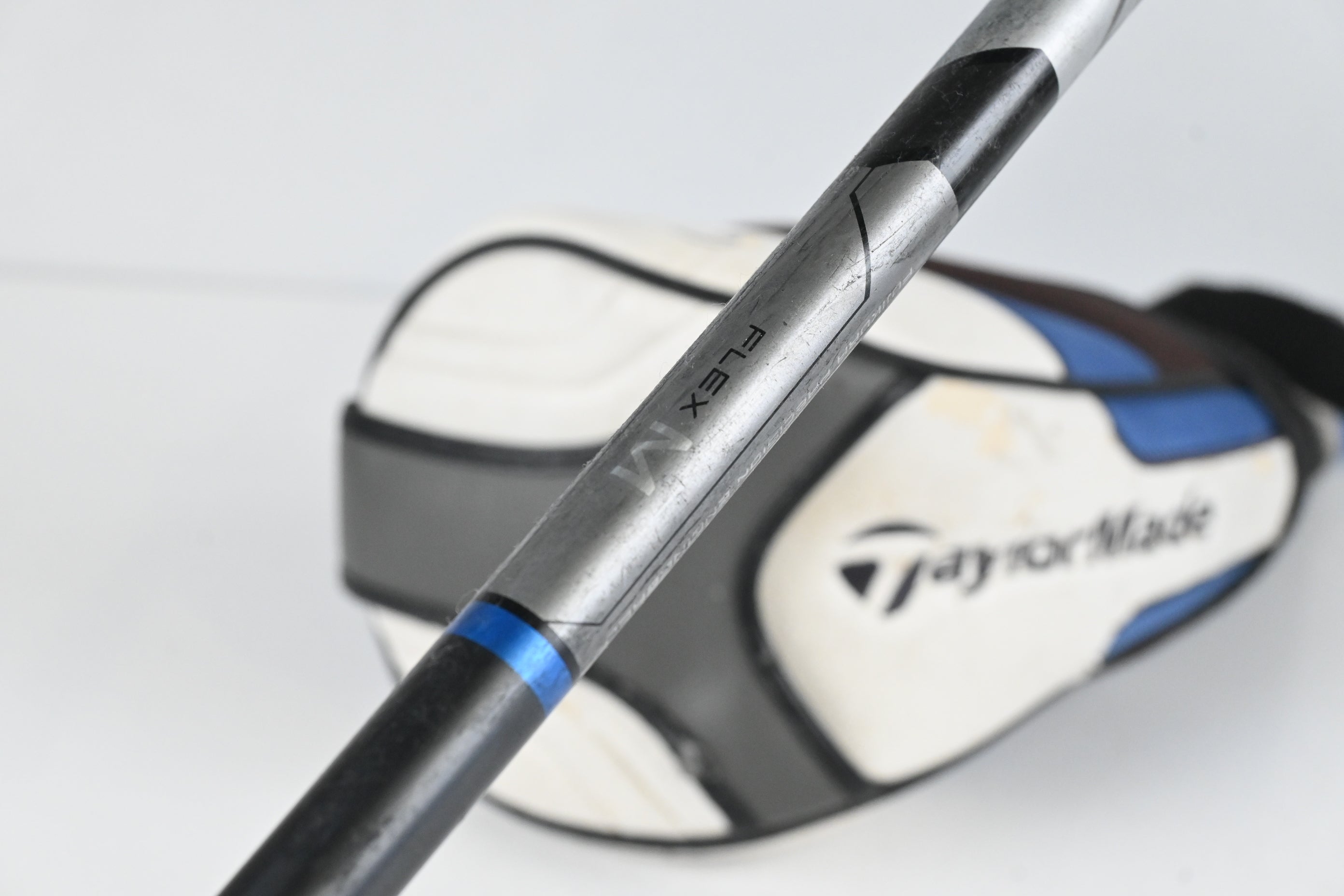 Taylormade SLDR Driver / 10.5 Degree / Senior Flex Fujikura Speeder 57 Shaft