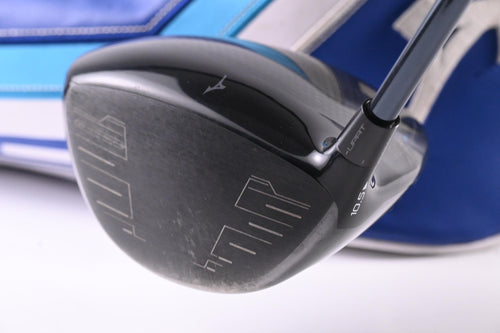 Mizuno ST-X 230 Driver / 10.5 Degree / Regular Flex UST LinQ Red 5 M40X Shaft