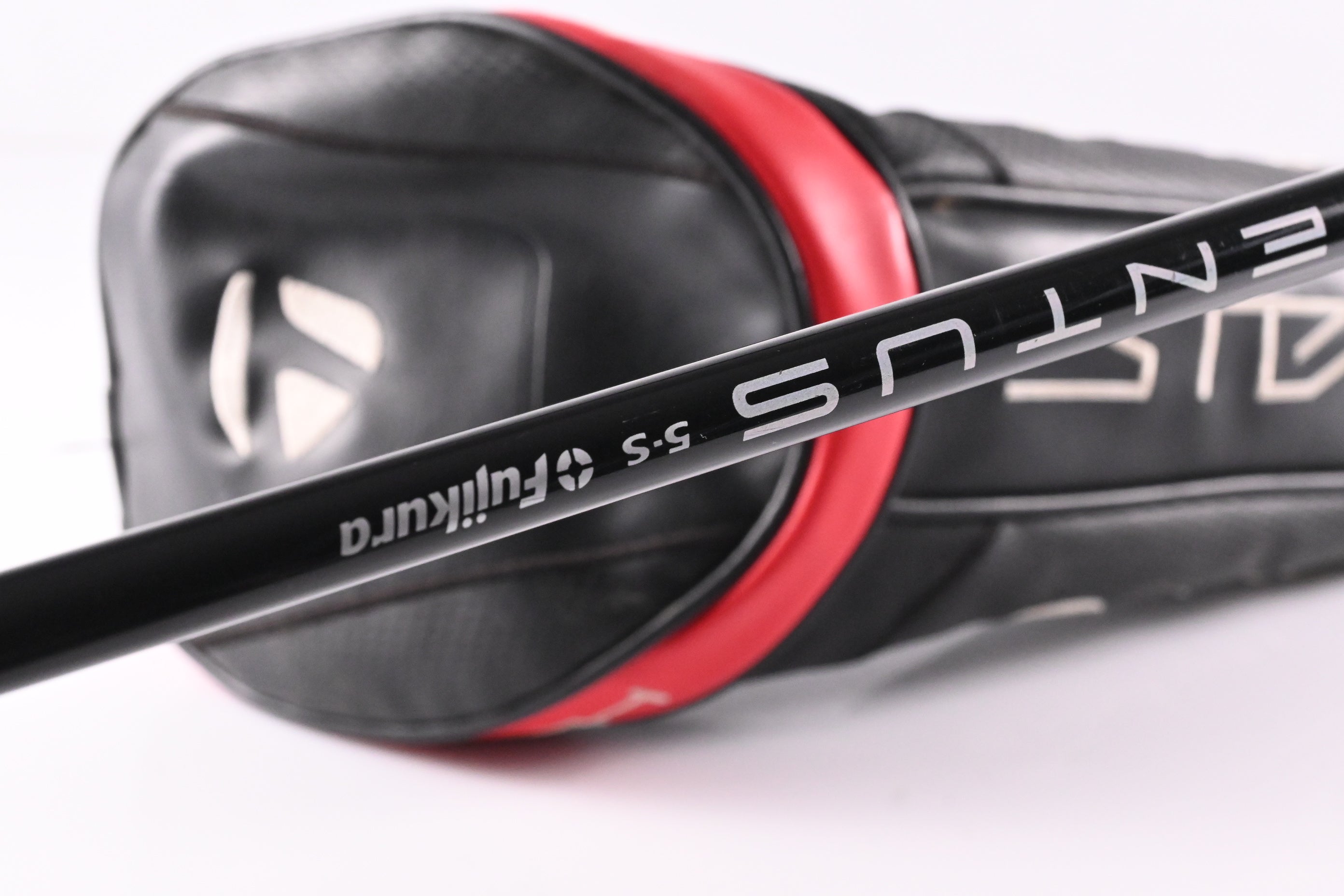 Taylormade Stealth Driver / 10.5 Degree / Stiff Flex Ventus Red 5 Shaft