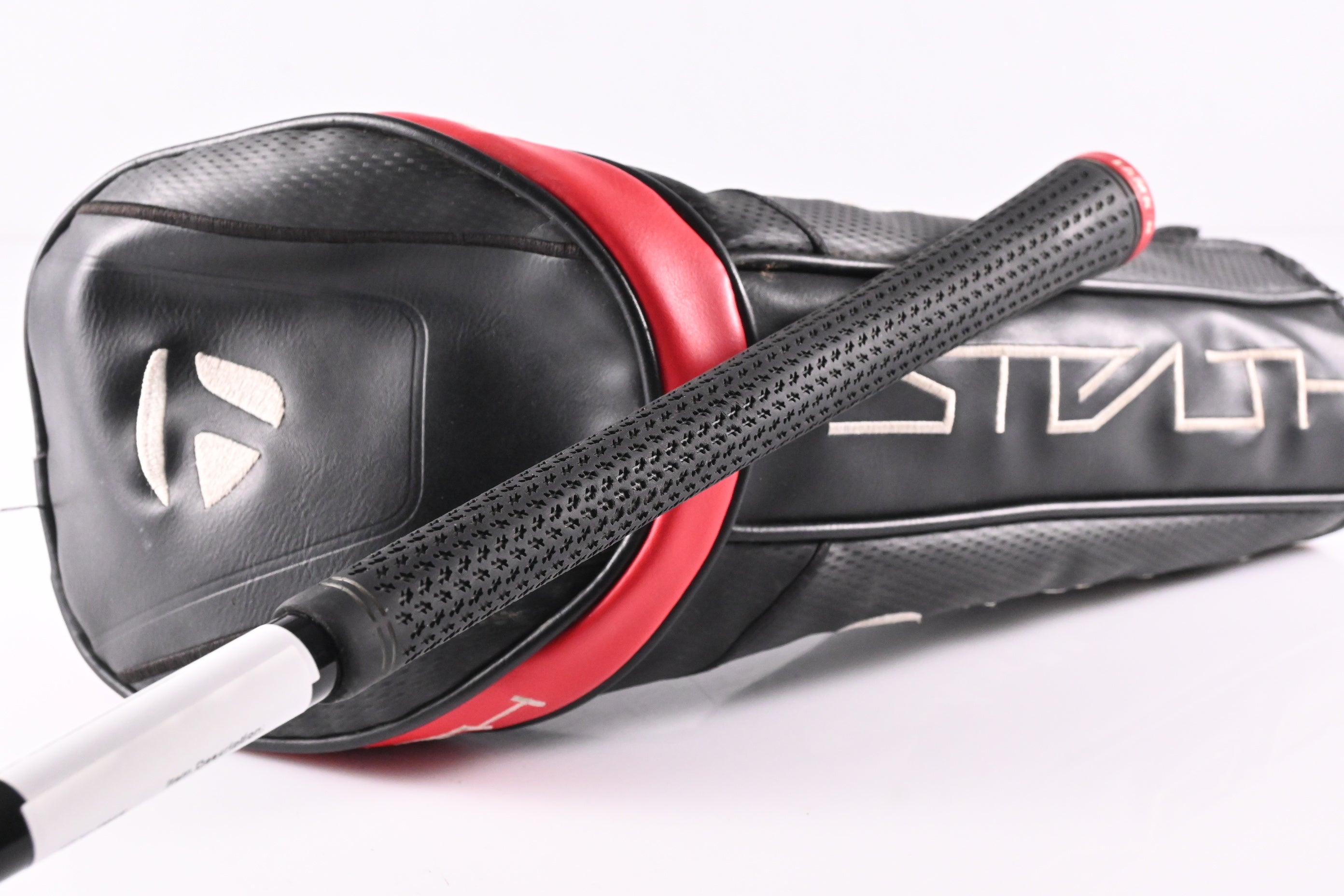 Taylormade Stealth Driver / 10.5 Degree / Stiff Flex Ventus Red 5 Shaft