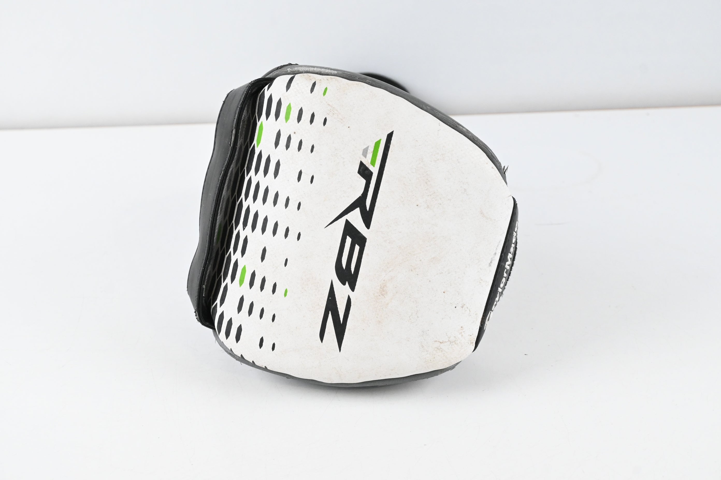 Left Hand Taylormade RBZ Driver / 9.5 Degree / Regular Flex XCon-5 Shaft