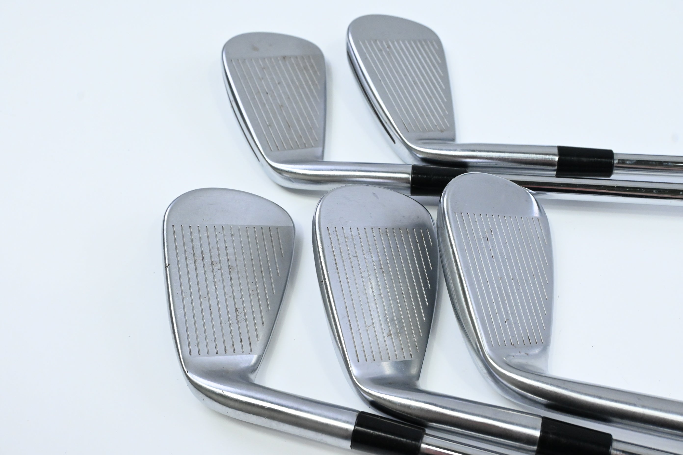 Taylormade P790 2019 Irons / 6-PW / Stiff Flex AMT Red S200 Shafts