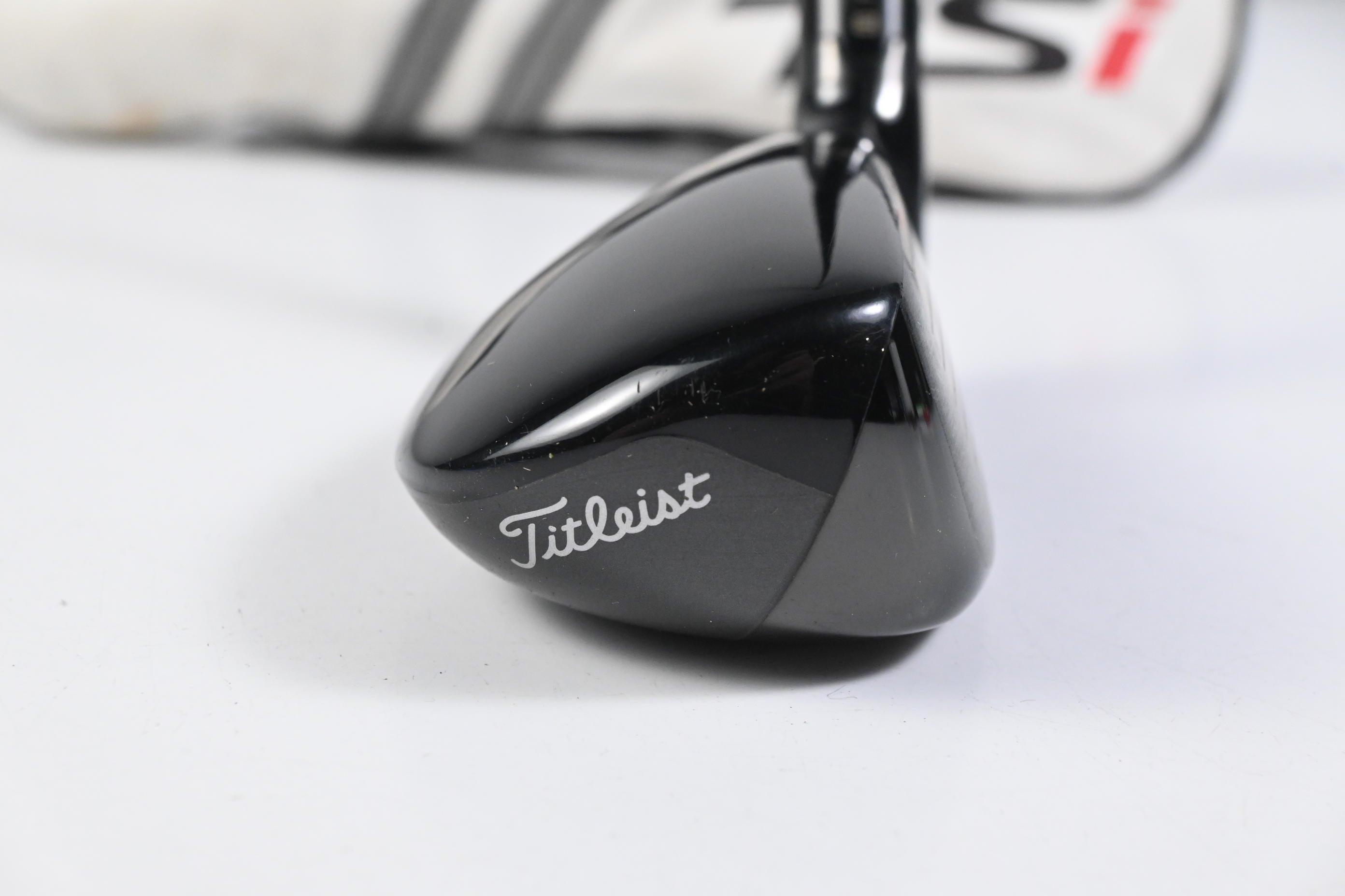 Titleist TSi3 #2 Hybrid / 18 Degree / Regular Flex Tensei CK Red 60 Shaft