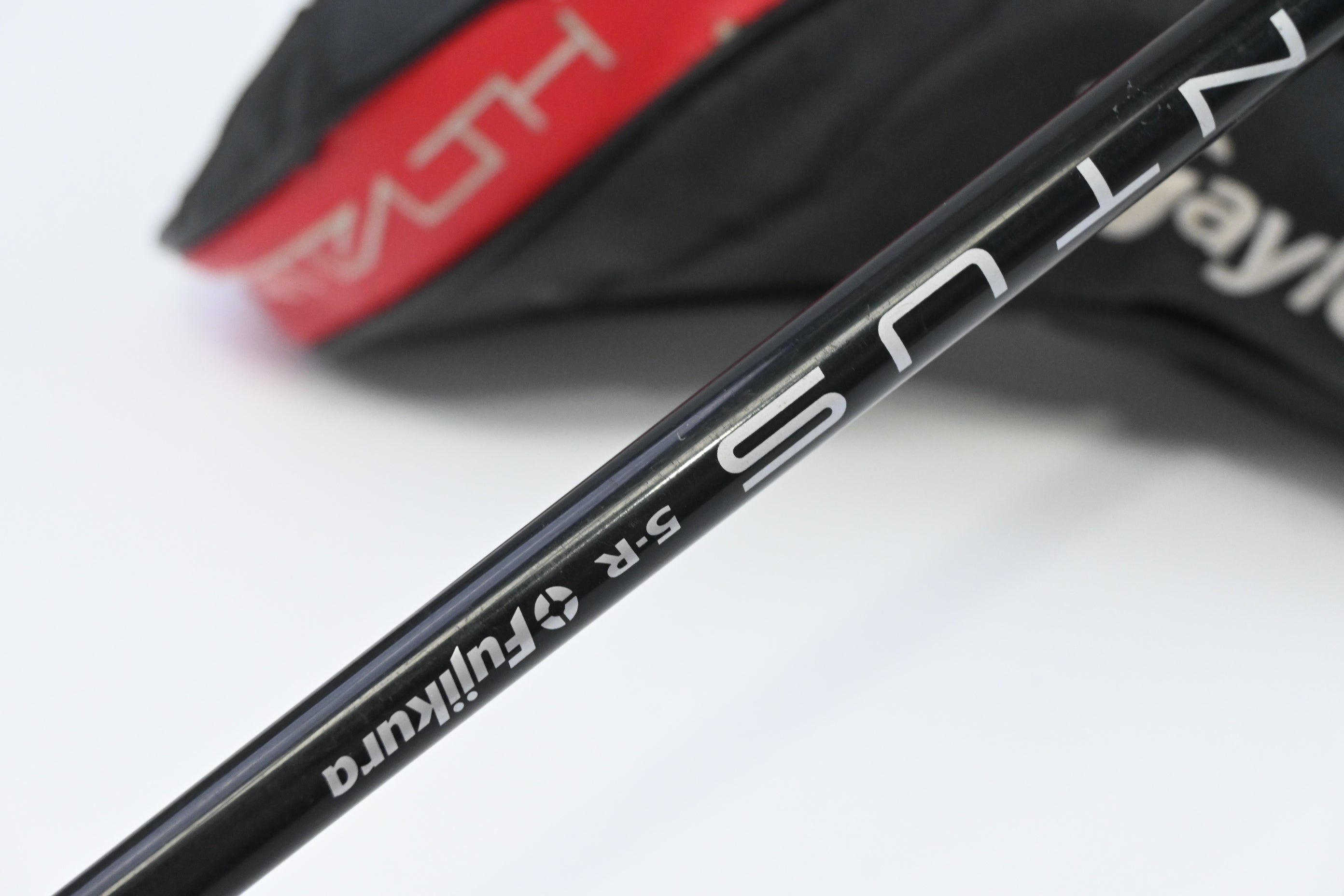 Taylormade Stealth Driver / 10.5 Degree / Regular Flex Fujikura Ventus Red 5