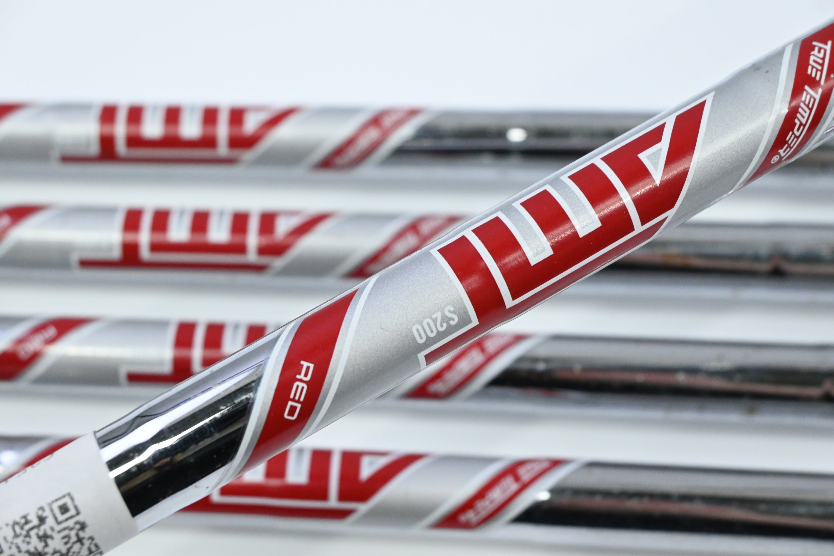 Taylormade P790 2019 Irons / 6-PW / Stiff Flex AMT Red S200 Shafts