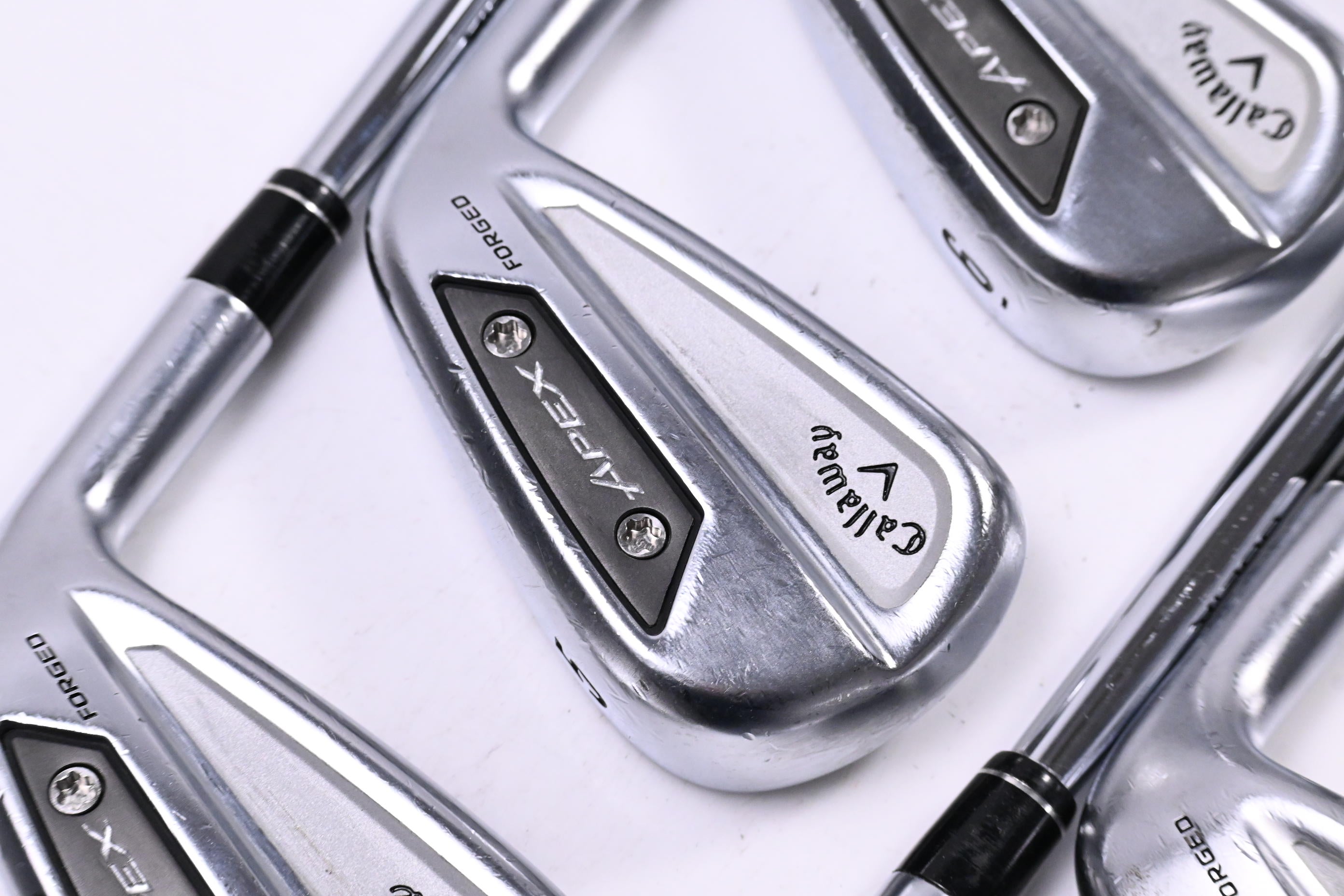 Callaway Apex Ai300 Irons / 4-PW+GW / Regular Flex Dynamic Gold Mid 115 R300