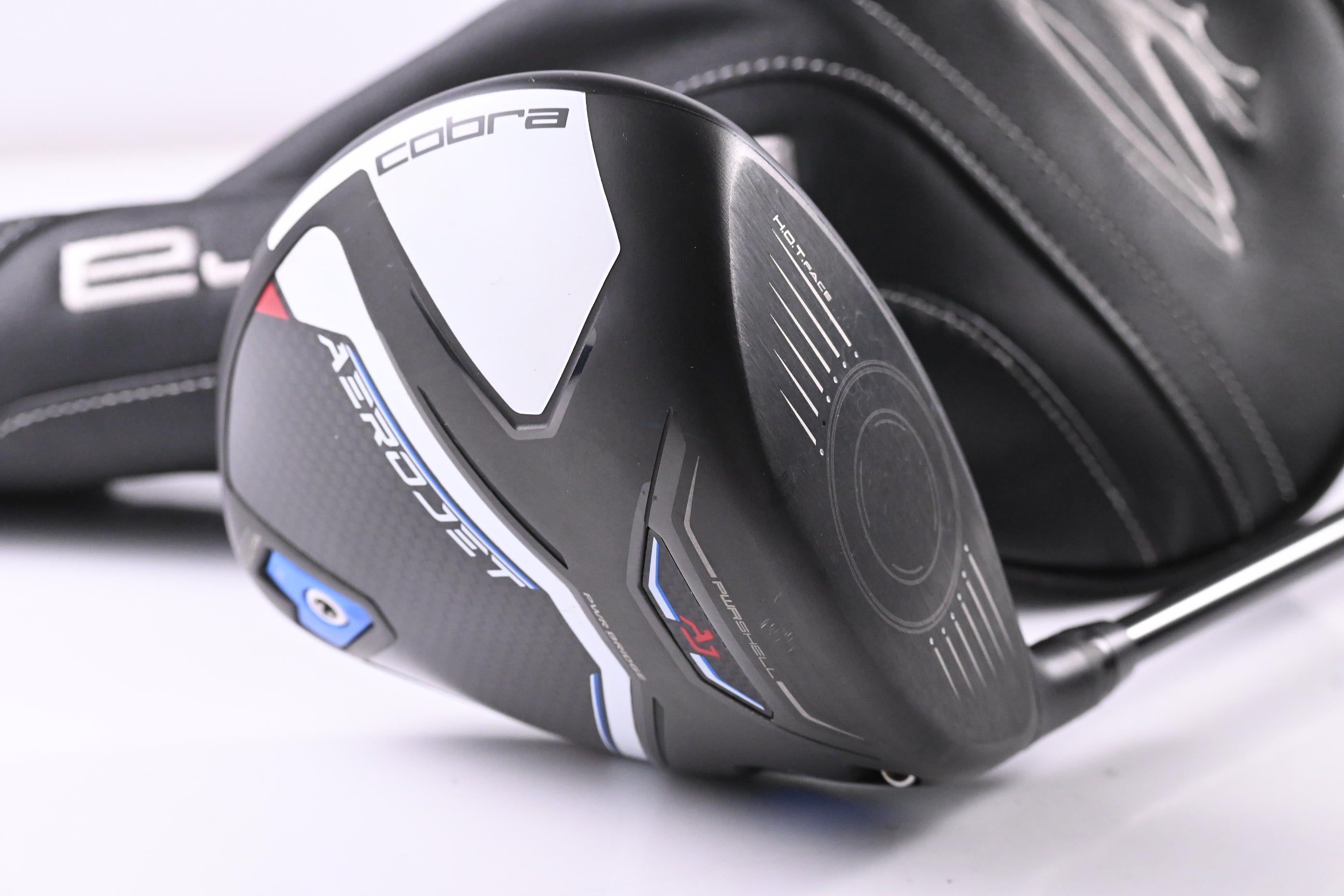 Cobra Aerojet Max Driver / 10.5 Degree / X-Flex Kai'Li White 70 Shaft