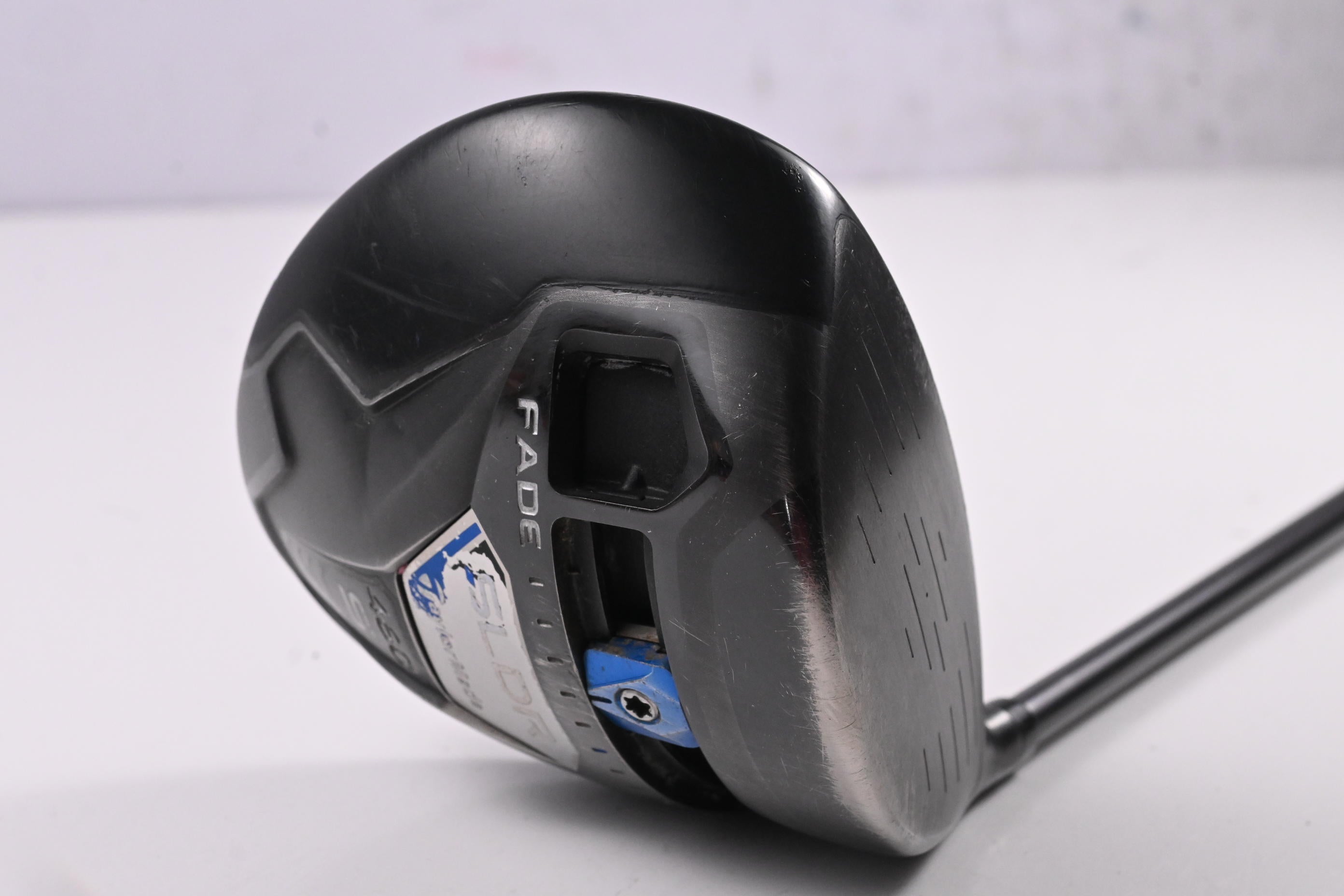 Taylormade SLDR Driver / 10.5 Degree / Stiff Flex Fujikura Speeder 57 Shaft