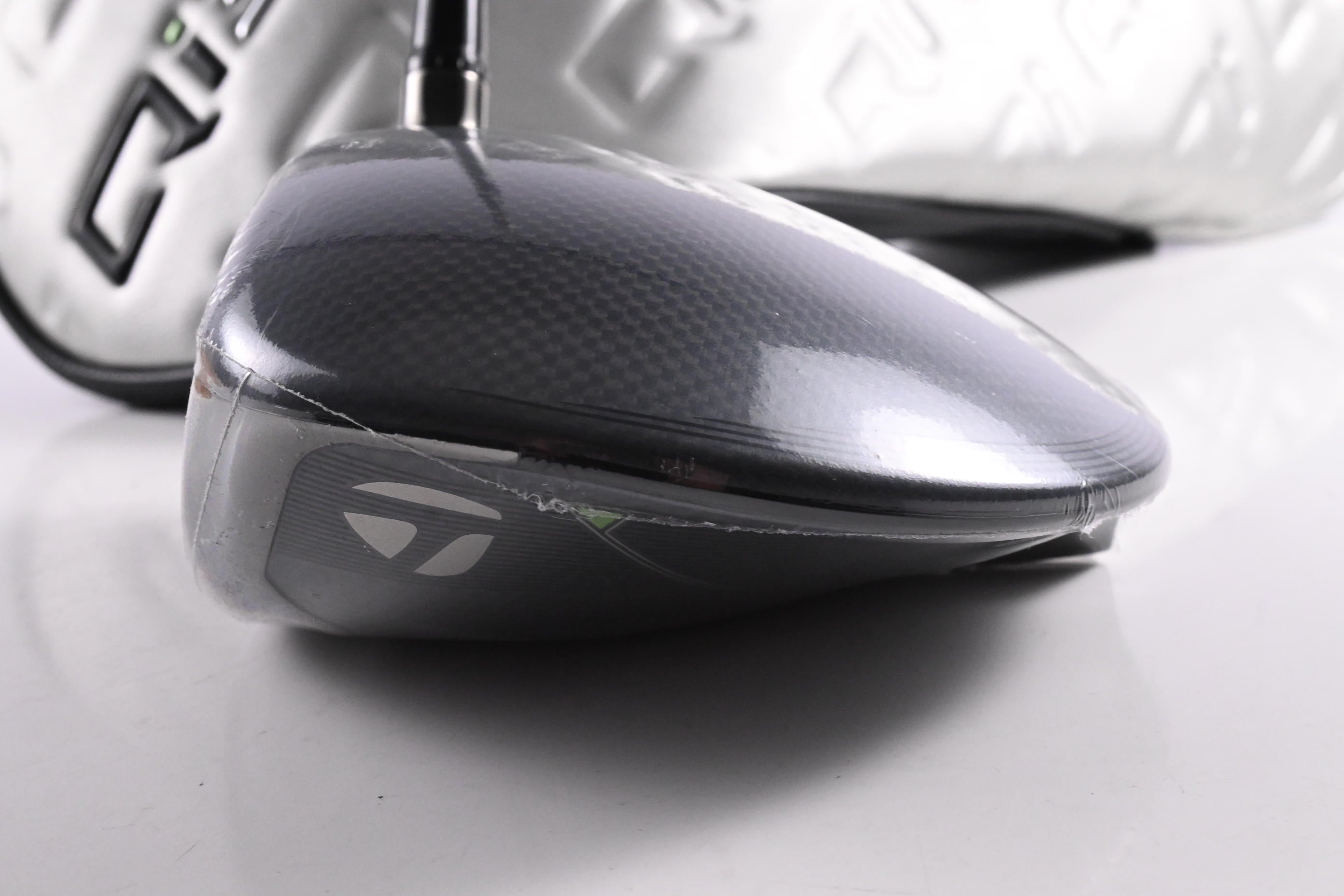 Left Hand Taylormade Qi35 Driver / 10.5 Degree / Regular Flex Air Speeder 50
