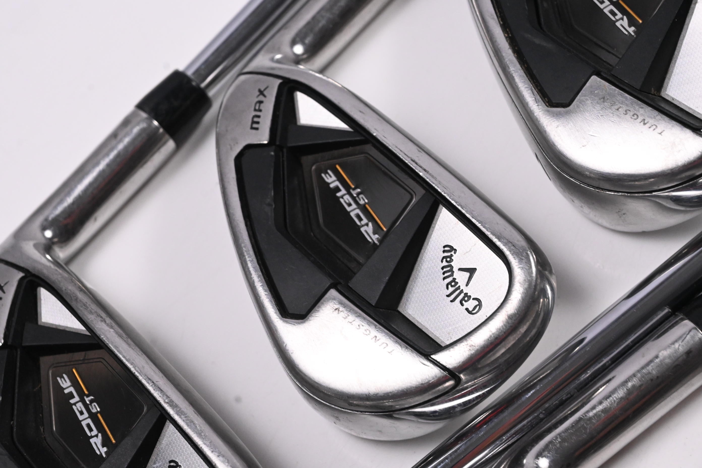 Callaway Rogue ST Max Irons / 5-PW / Regular Flex Elevate MPH 95 Shafts