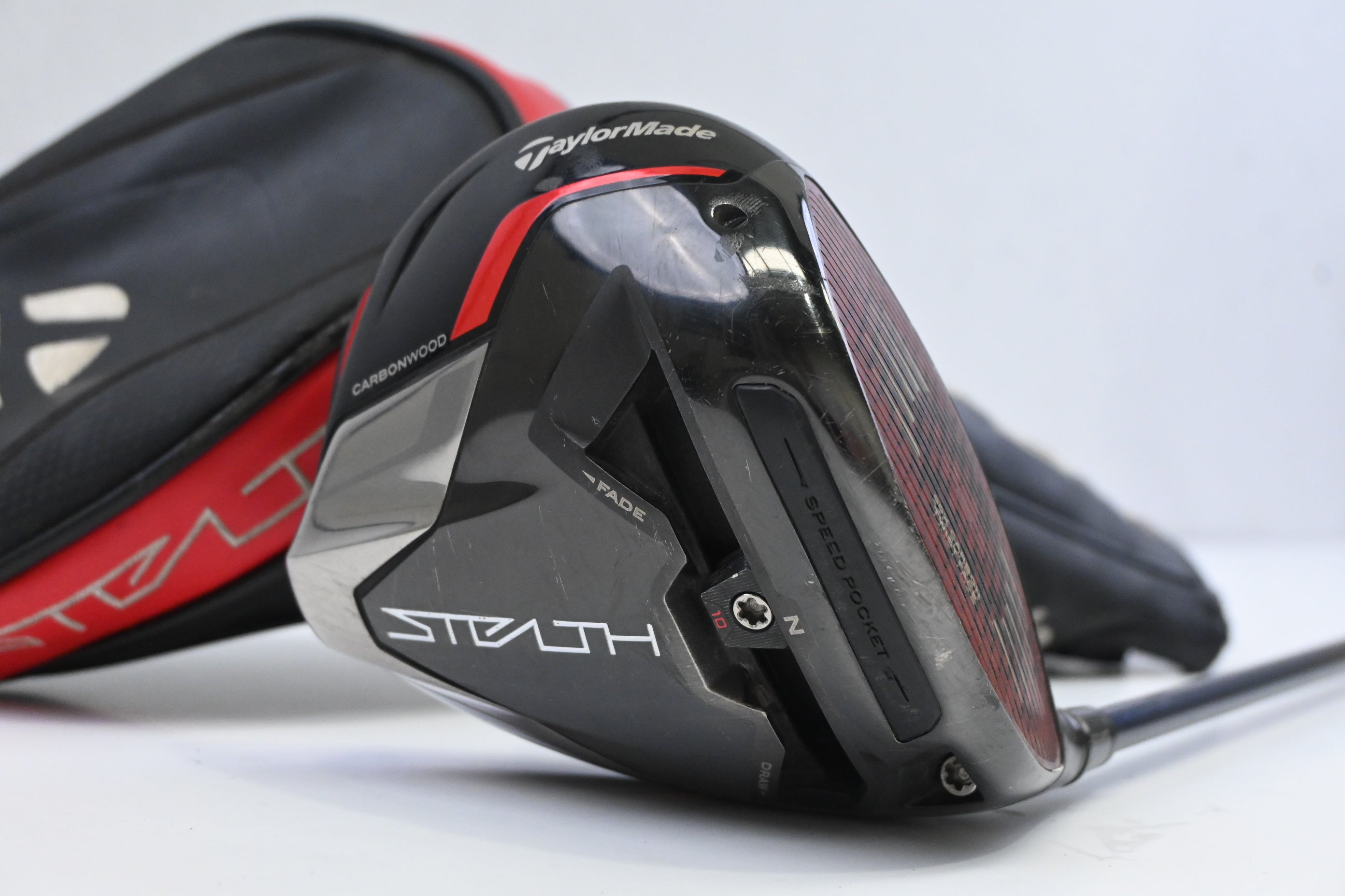 Taylormade Stealth Plus Driver / 10.5 Degree / Regular Flex Fujikura Ventus Blue 5