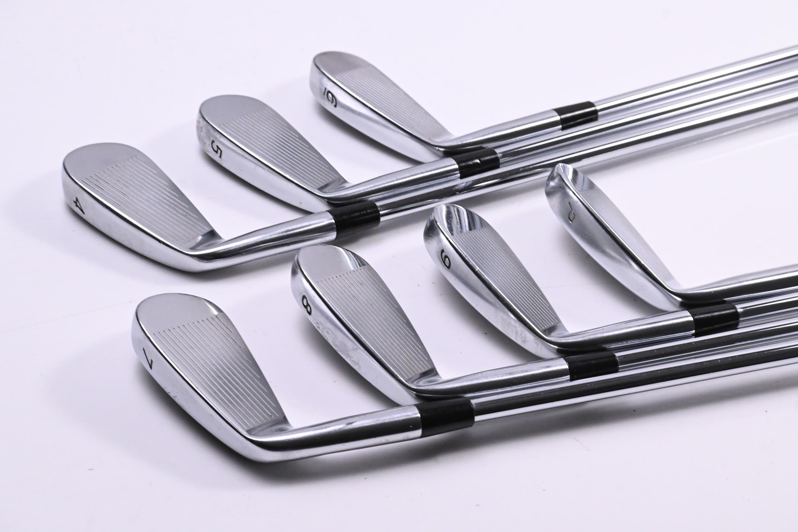 Taylormade Tour Preferred MC 2011 Irons / 4-PW / Regular Flex Dynamic Gold