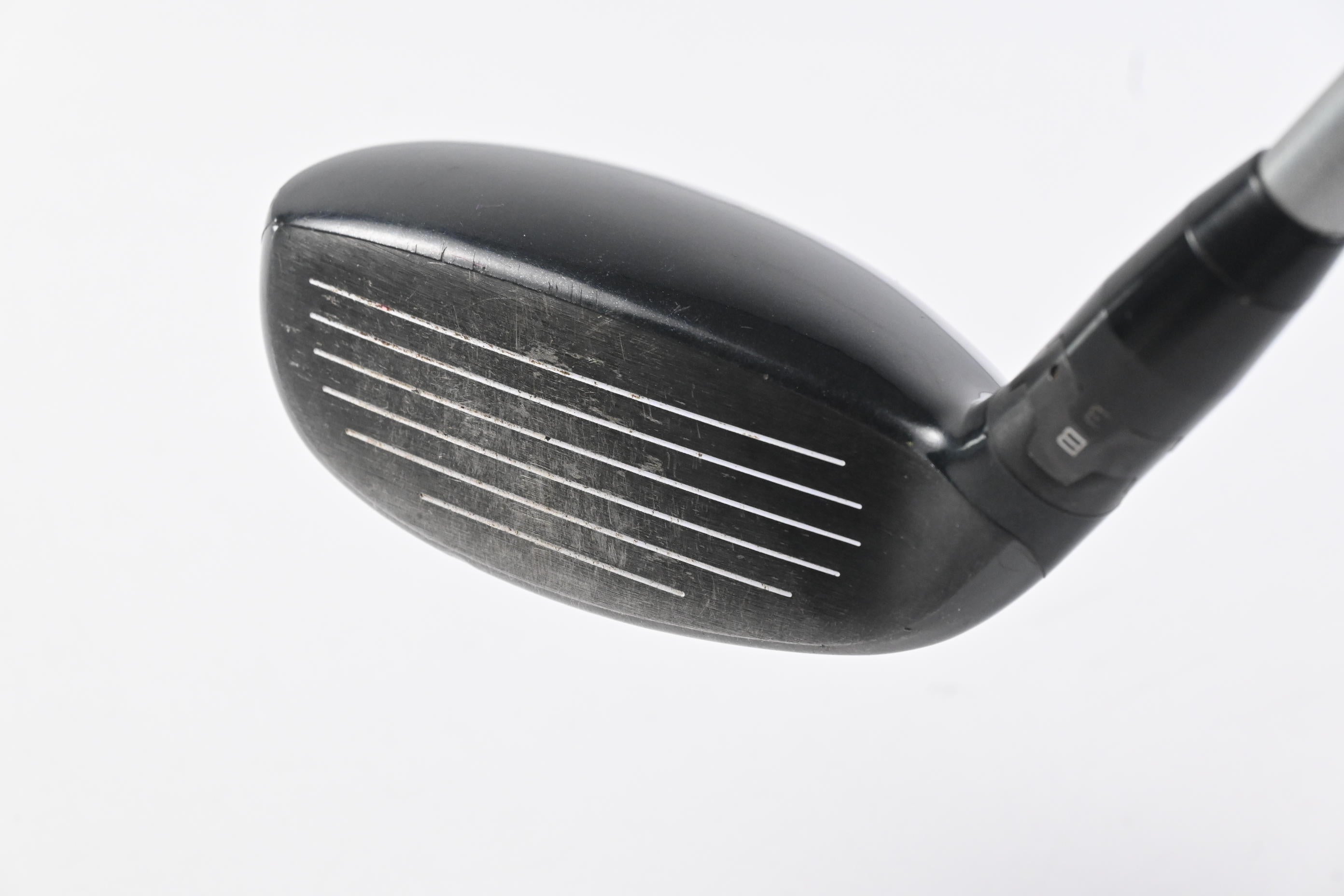 Titleist 915H #2 Hybrid / 18 Degree / Stiff Flex Diamana M+80 Shaft