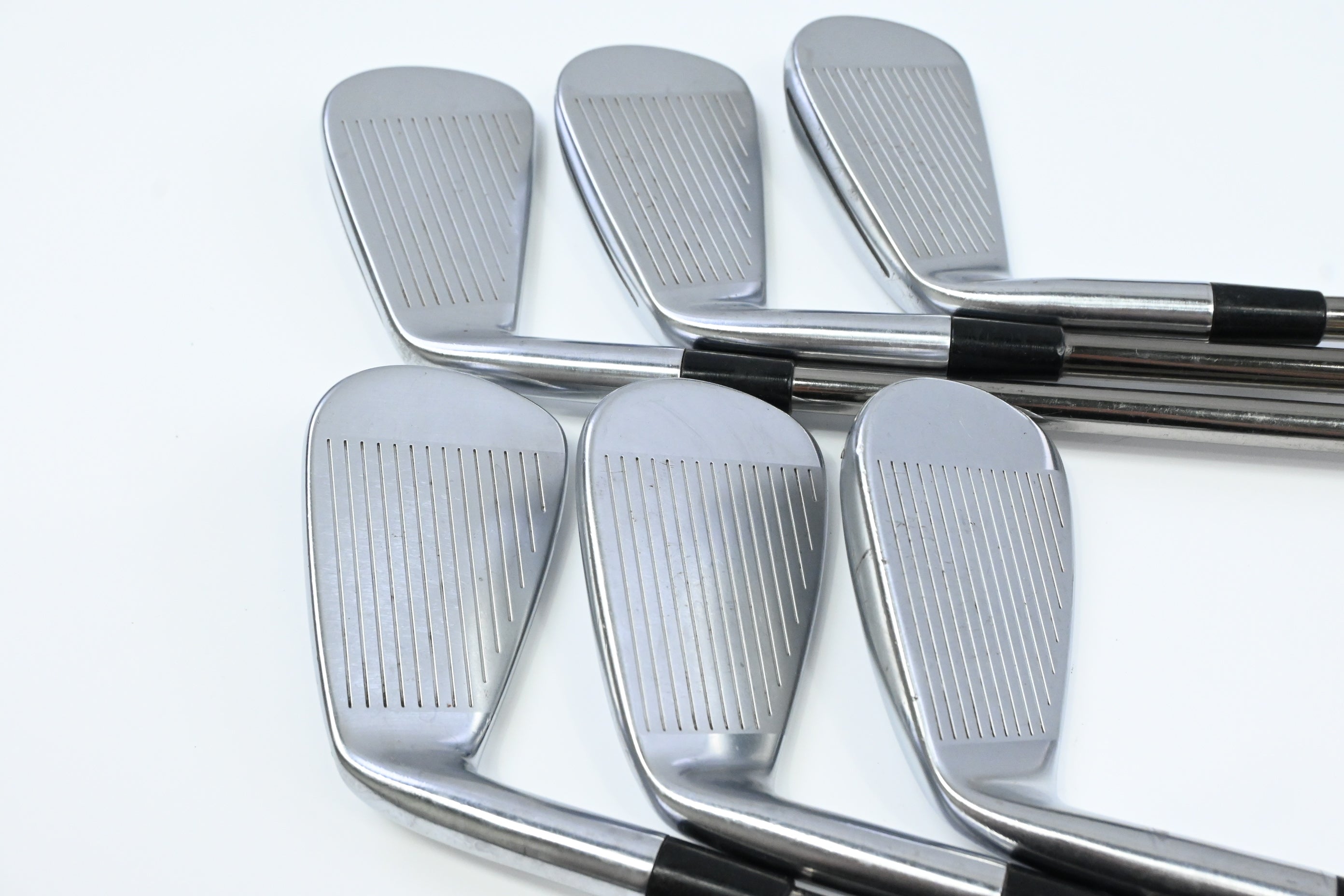Taylormade P790 2017 Irons / 5-PW / Regular Flex UST Recoil ES 460 Shafts
